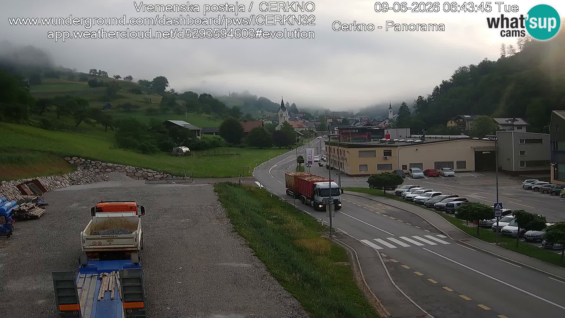 Cerkno city entrance Live Webcam