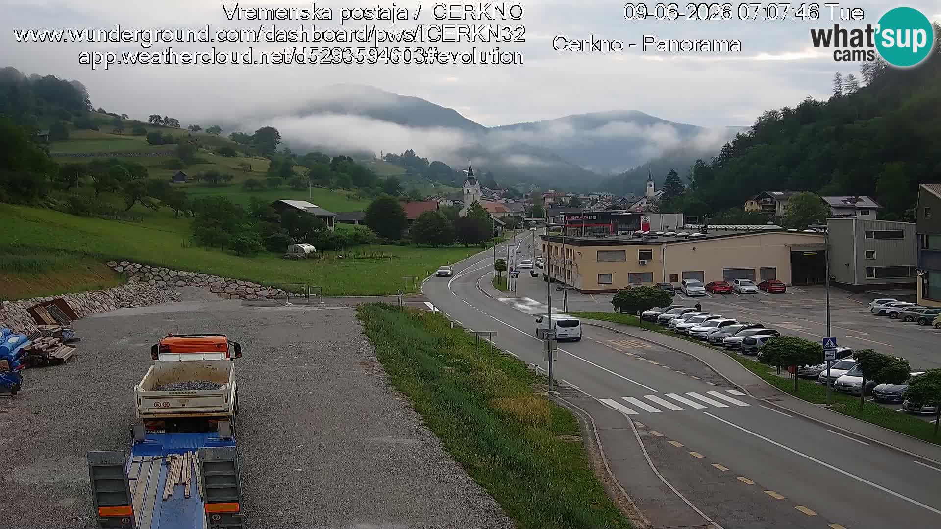Cerkno entrada a la ciudad Webcam en vivo