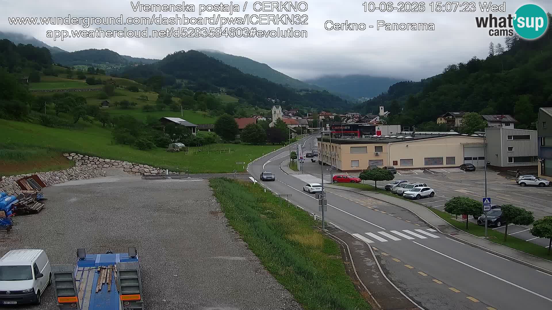 Cerkno entrada a la ciudad Webcam en vivo