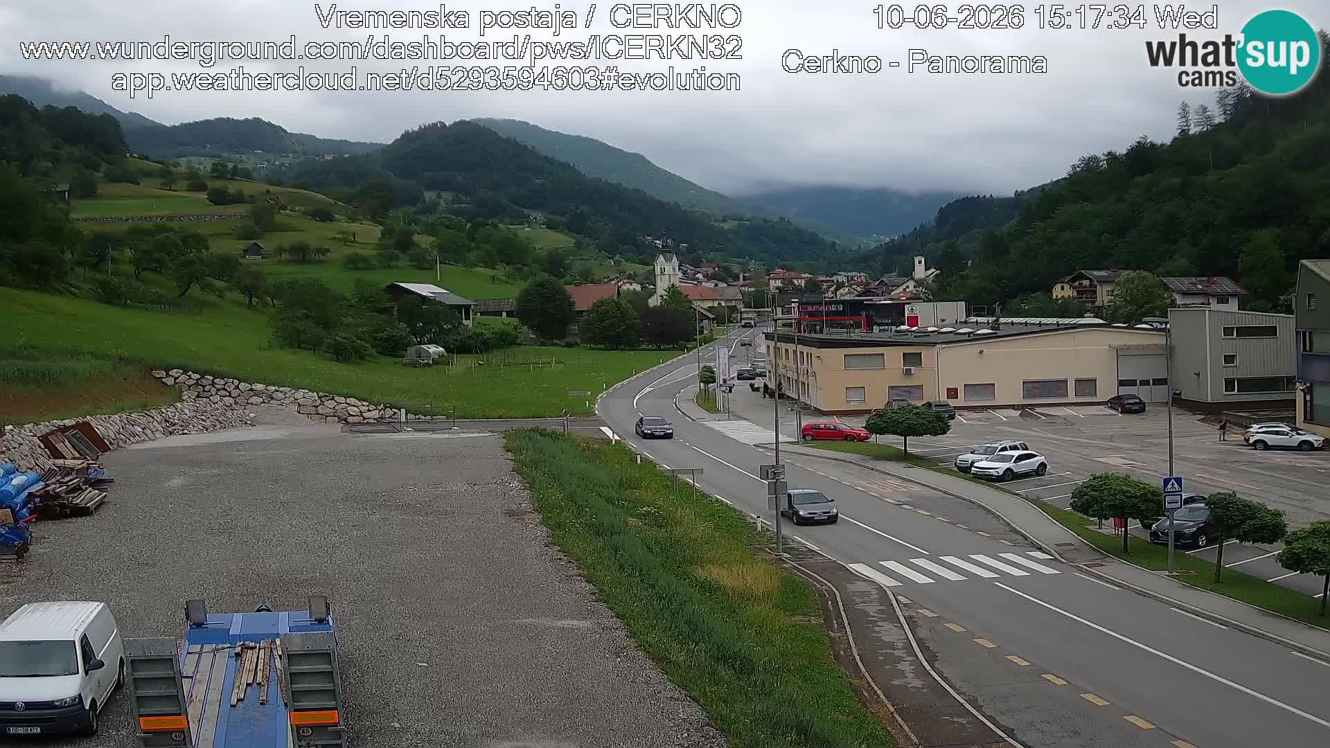 Cerkno city entrance Live Webcam