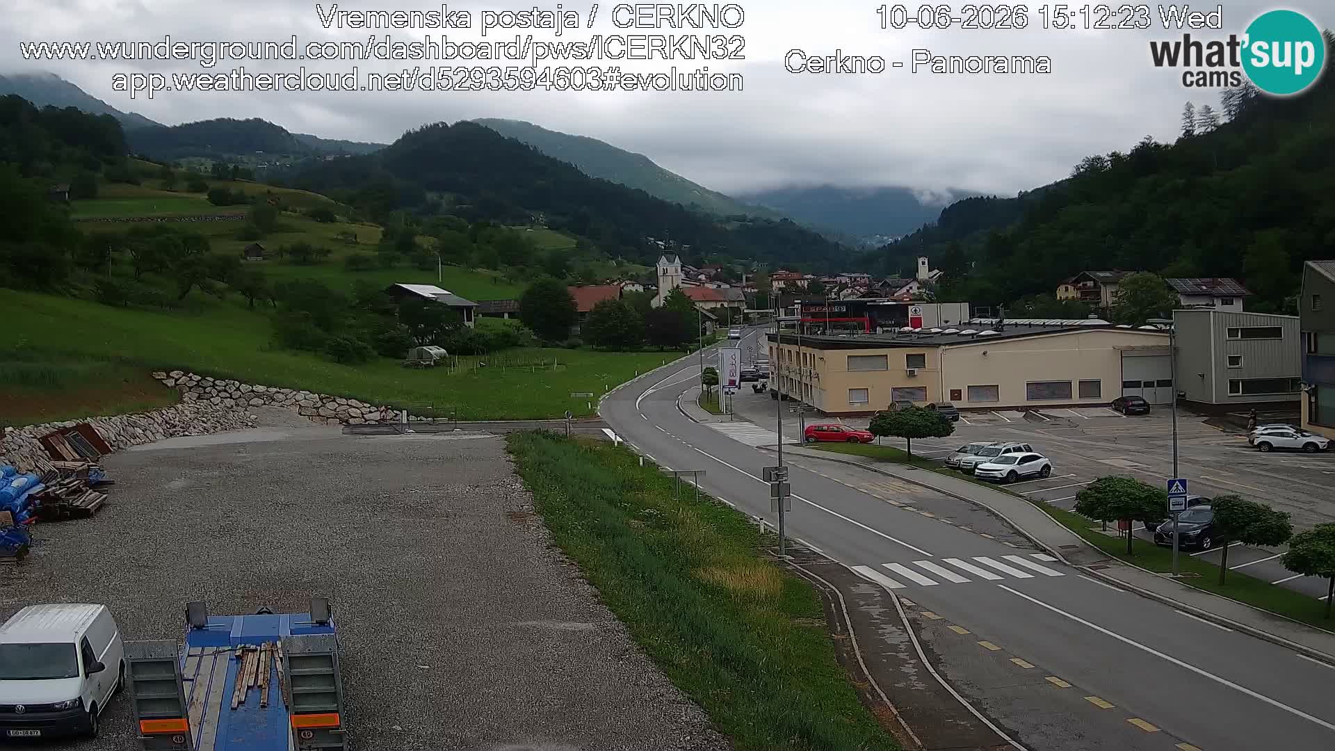 Cerkno entrada a la ciudad Webcam en vivo