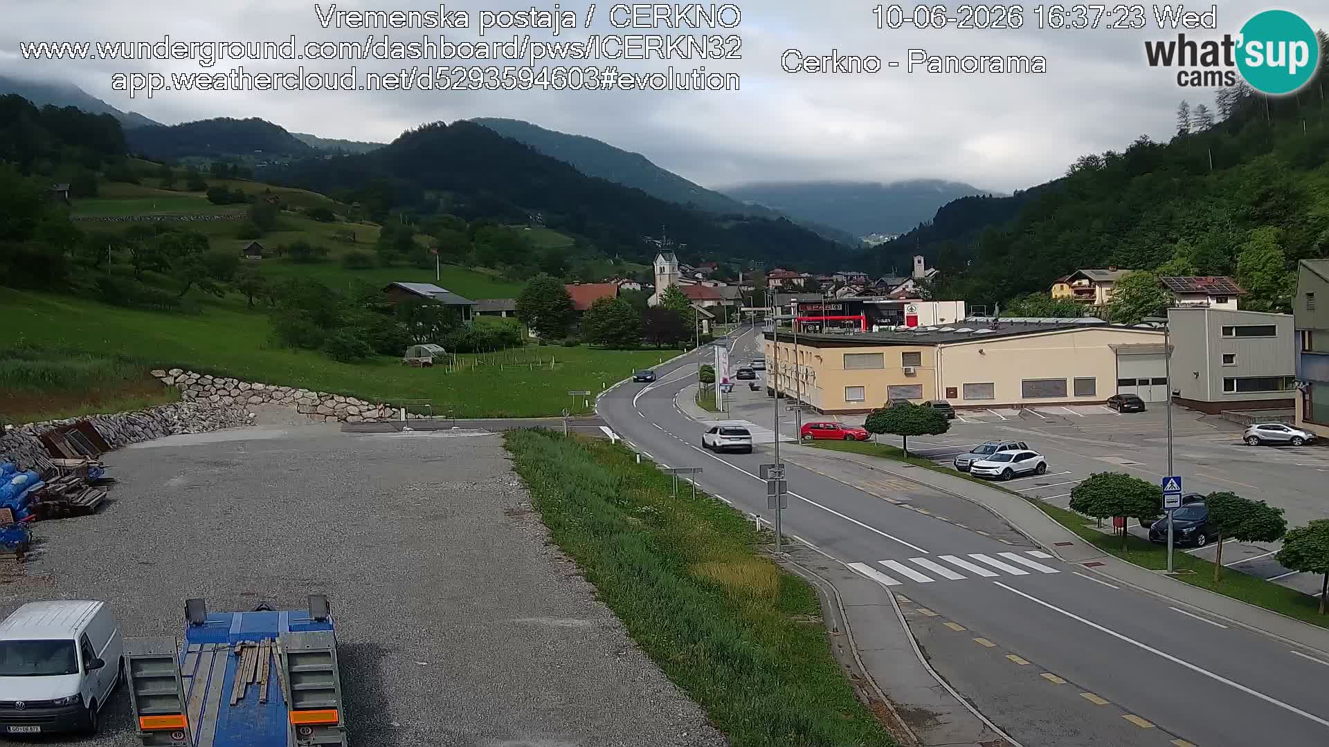 Cerkno city entrance Live Webcam