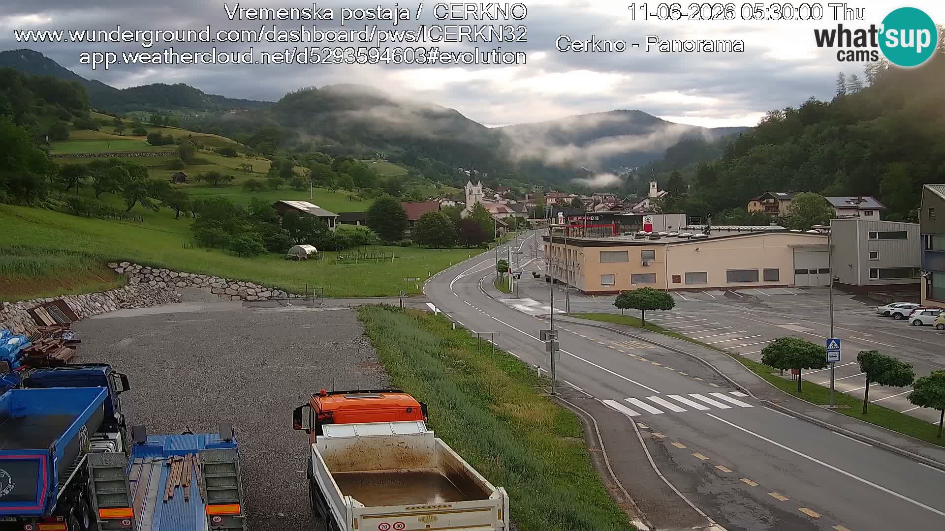 Webcam en direct – Entrée de la ville de Cerkno