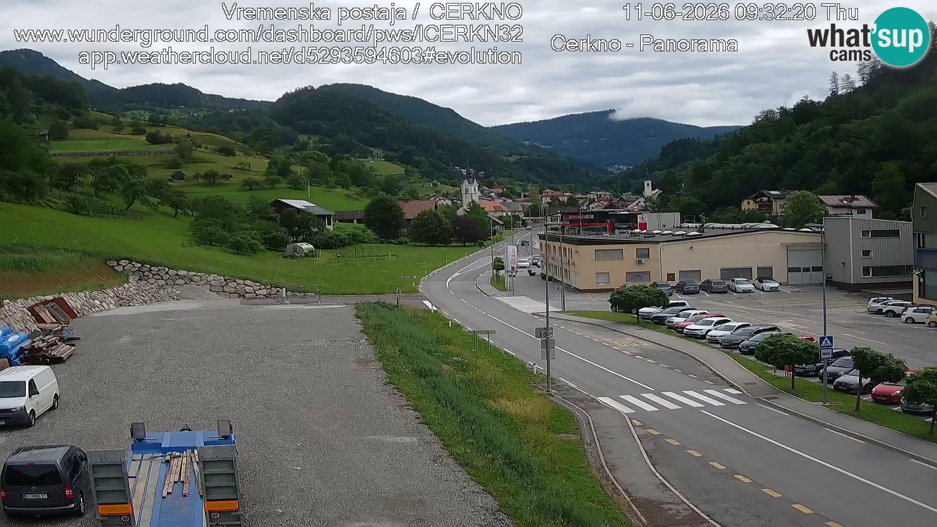 Cerkno city entrance Live Webcam