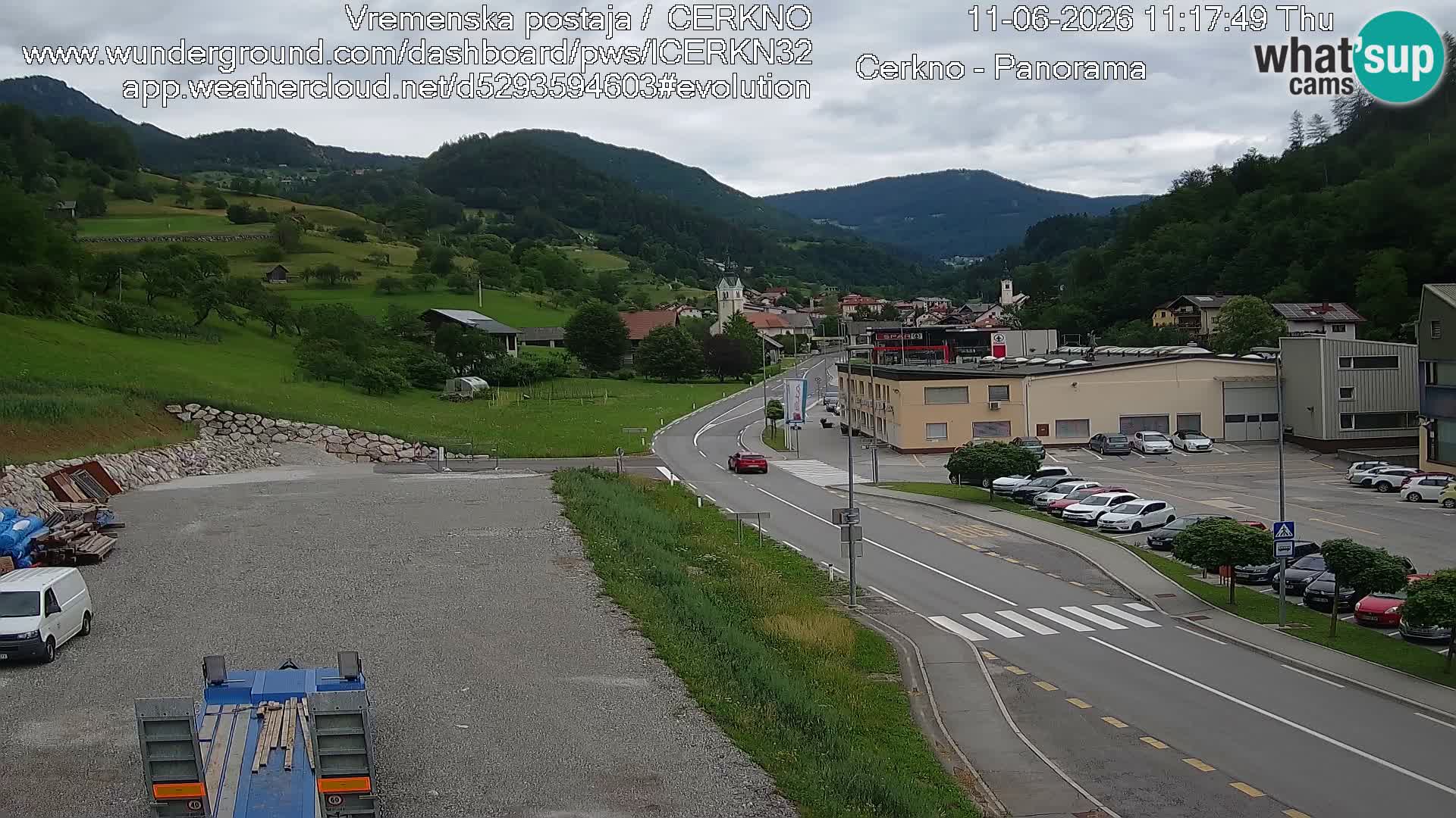 Webcam en direct – Entrée de la ville de Cerkno