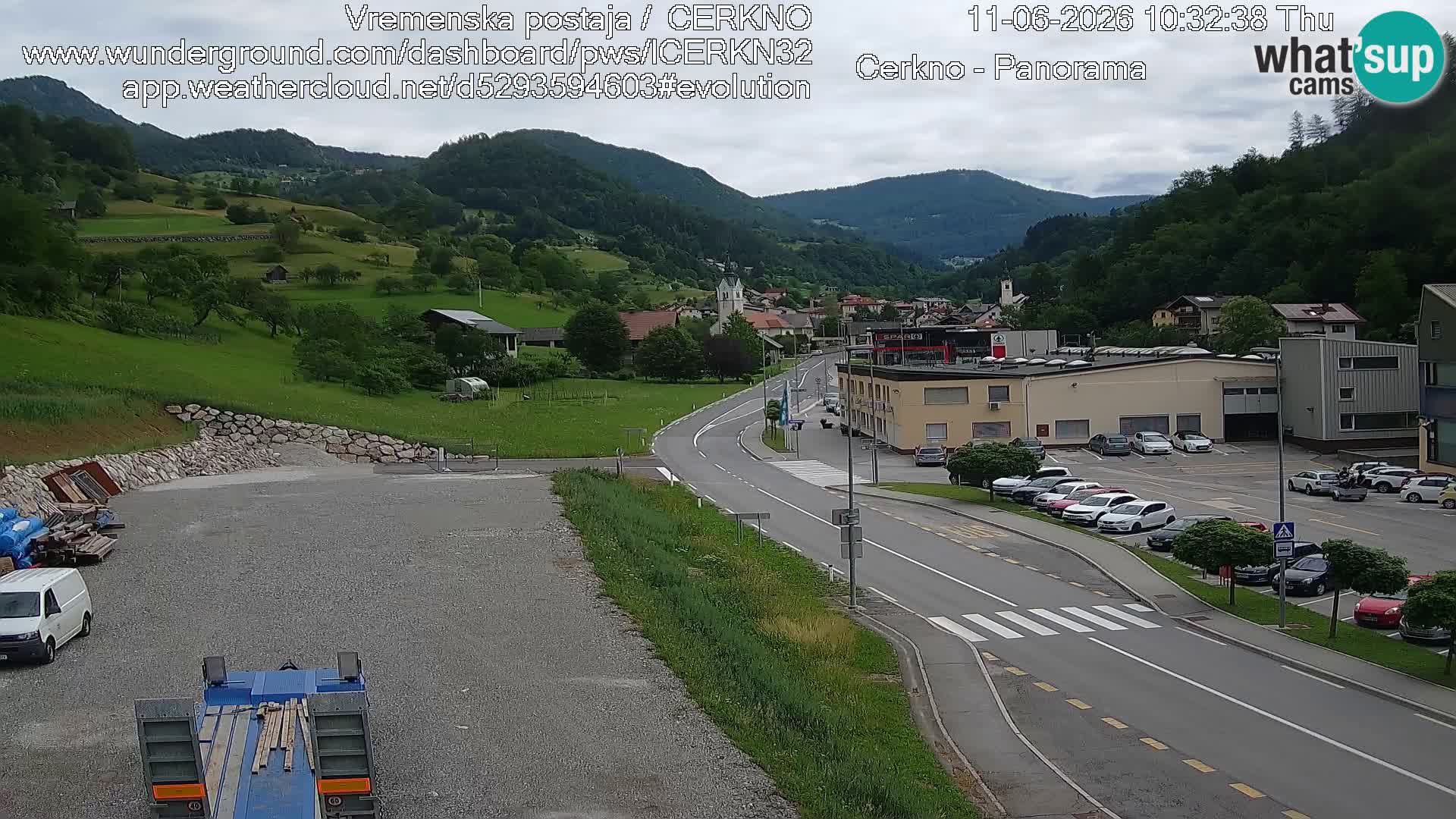 Webcam en direct – Entrée de la ville de Cerkno