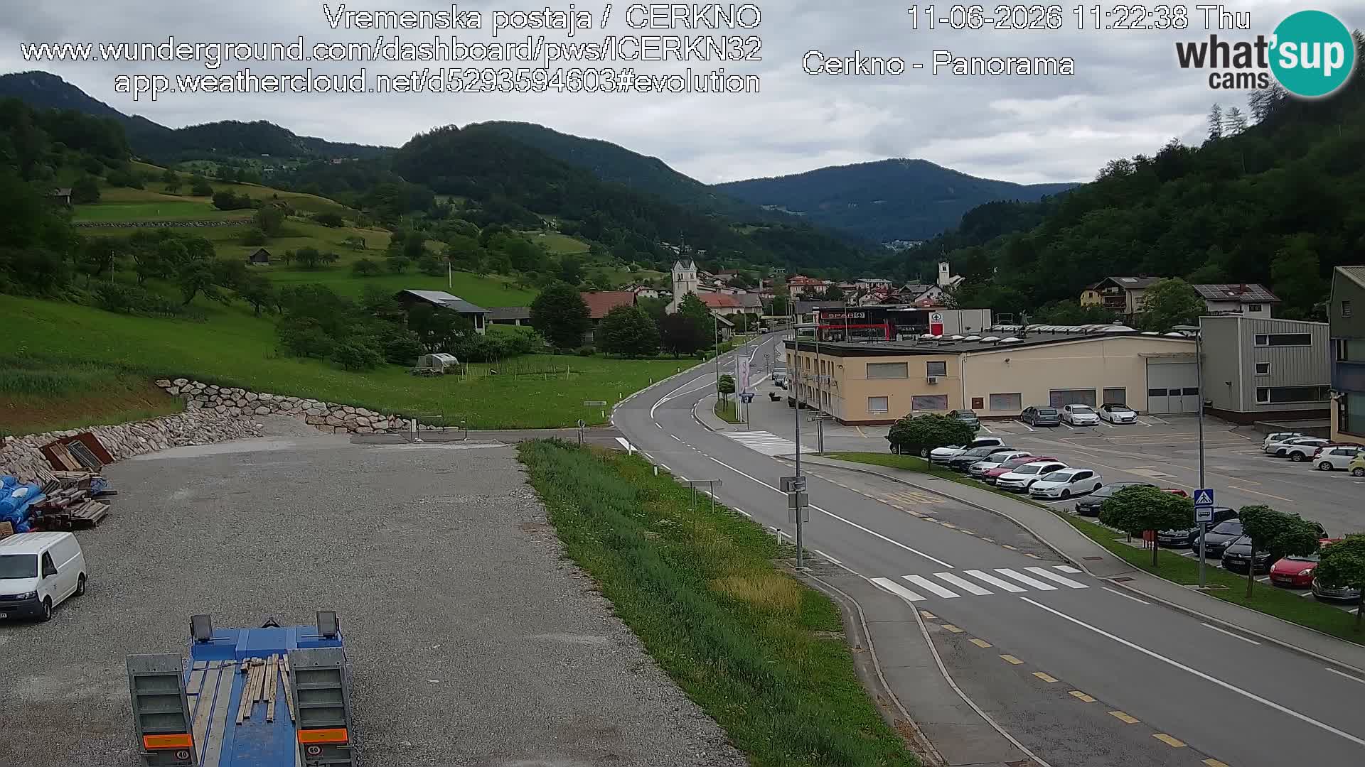 Webcam en direct – Entrée de la ville de Cerkno