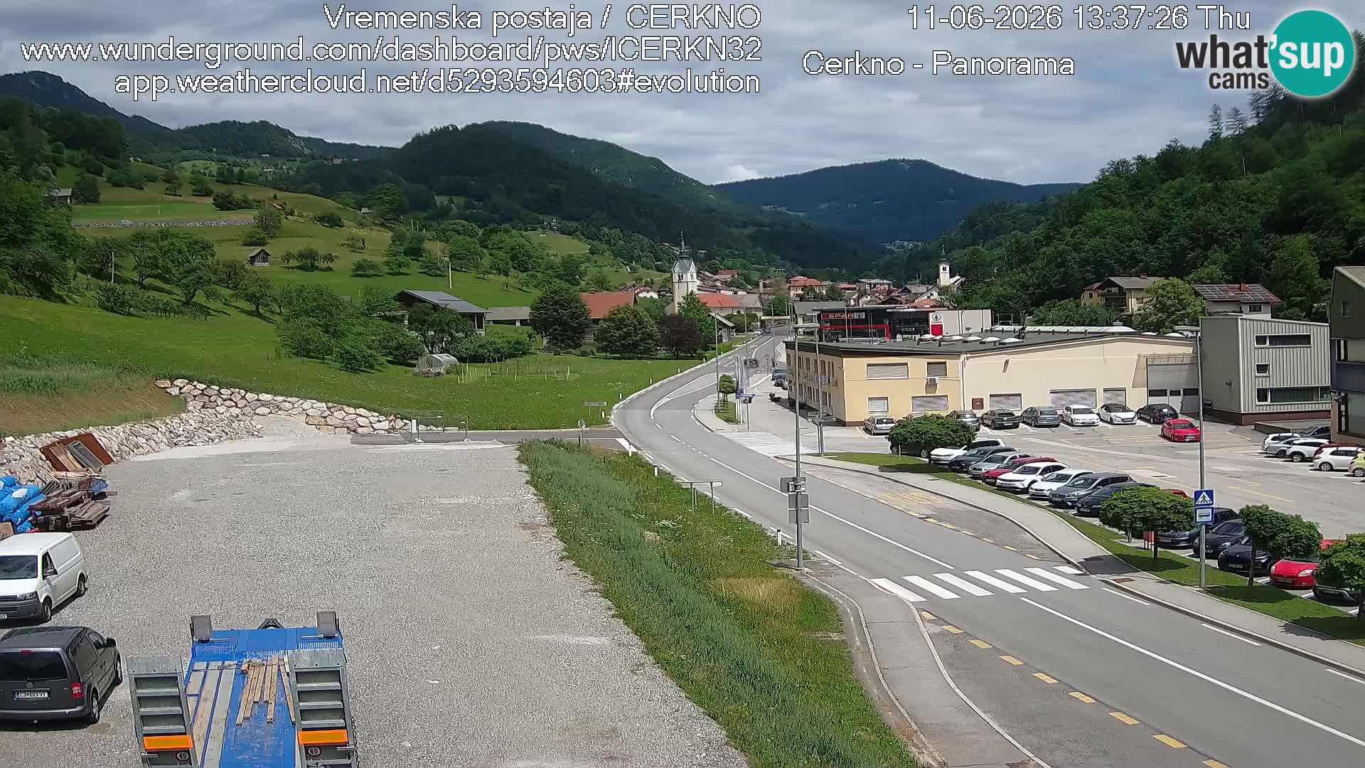 Webcam en direct – Entrée de la ville de Cerkno