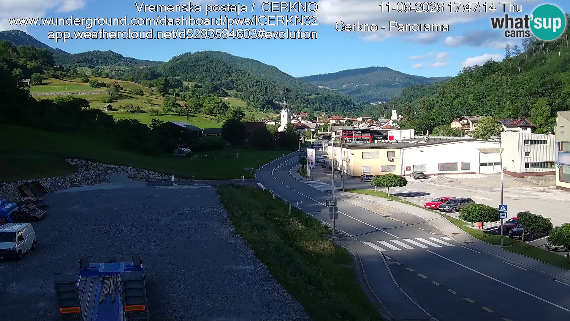 Webcam en direct – Entrée de la ville de Cerkno