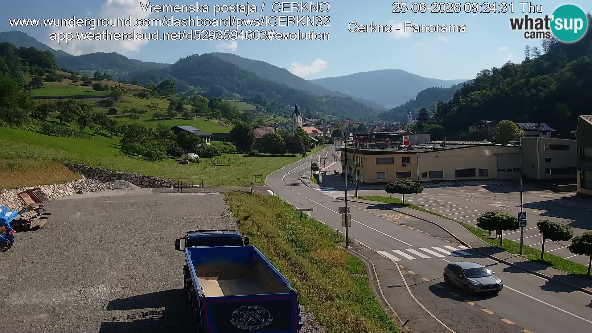 Cerkno city entrance Live Webcam