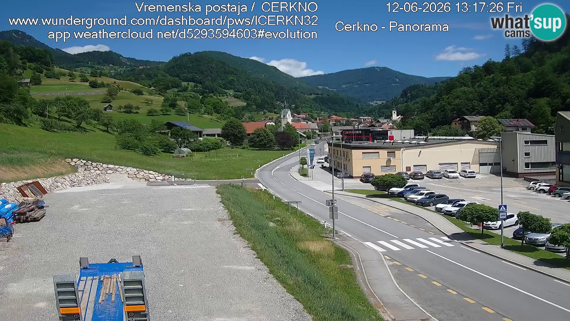 Cerkno entrada a la ciudad Webcam en vivo