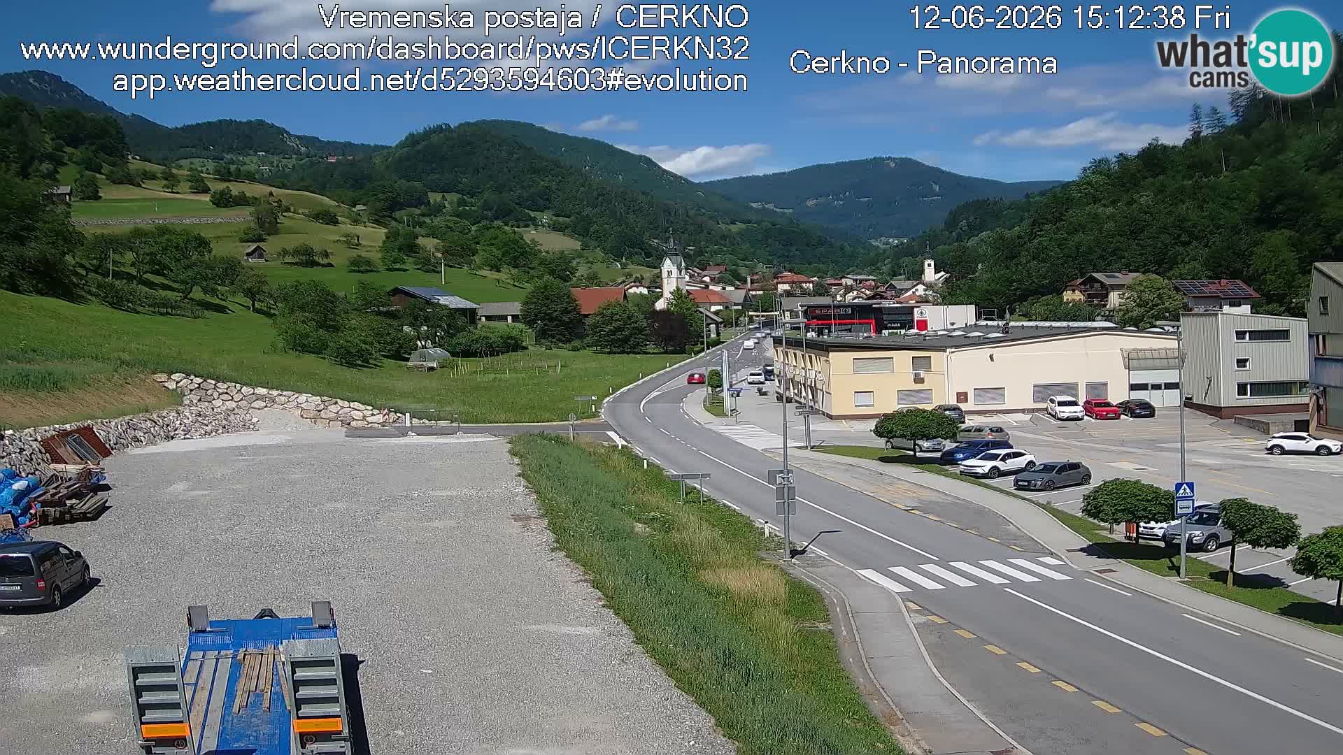 Cerkno entrada a la ciudad Webcam en vivo