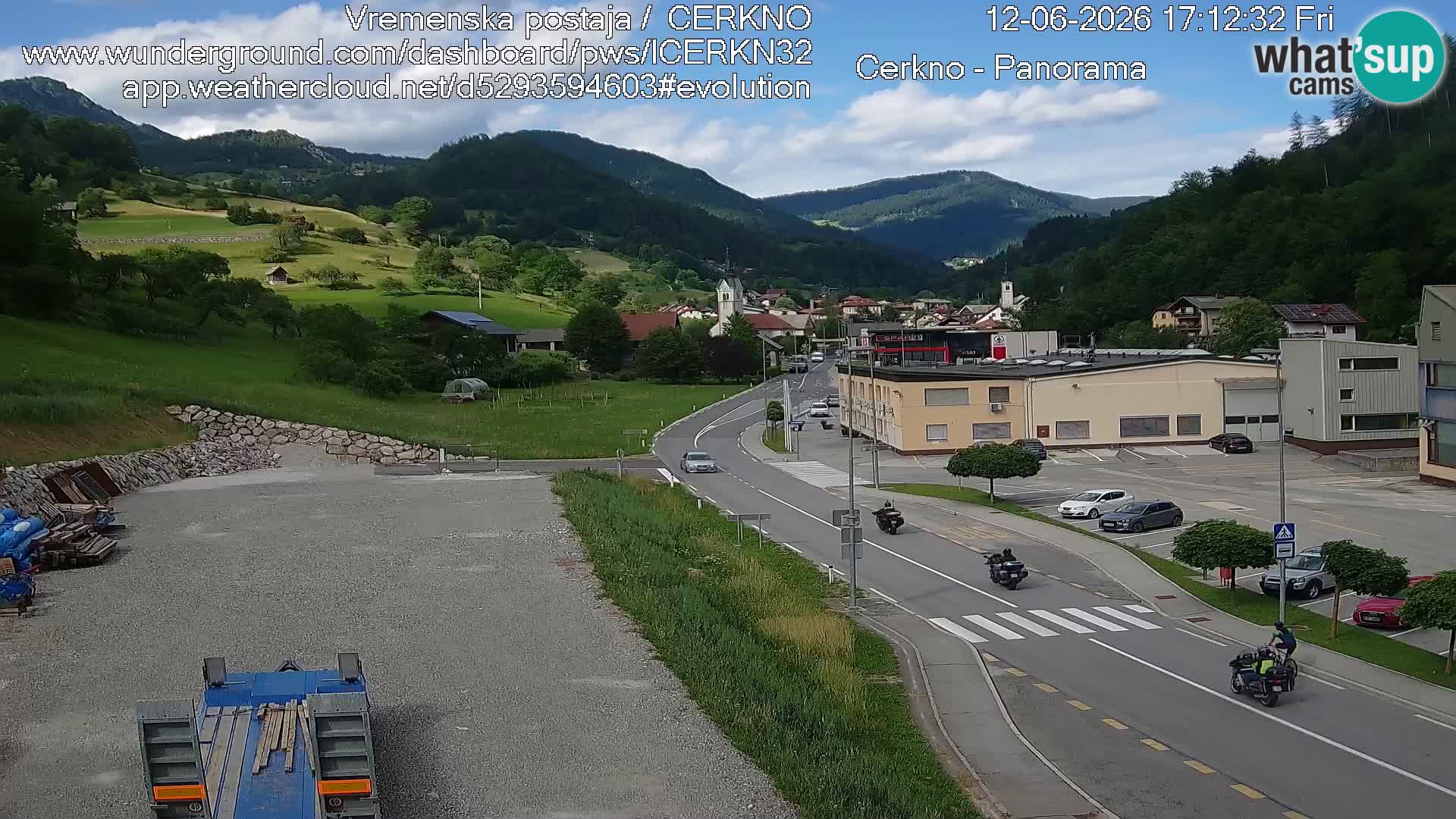 Cerkno entrada a la ciudad Webcam en vivo