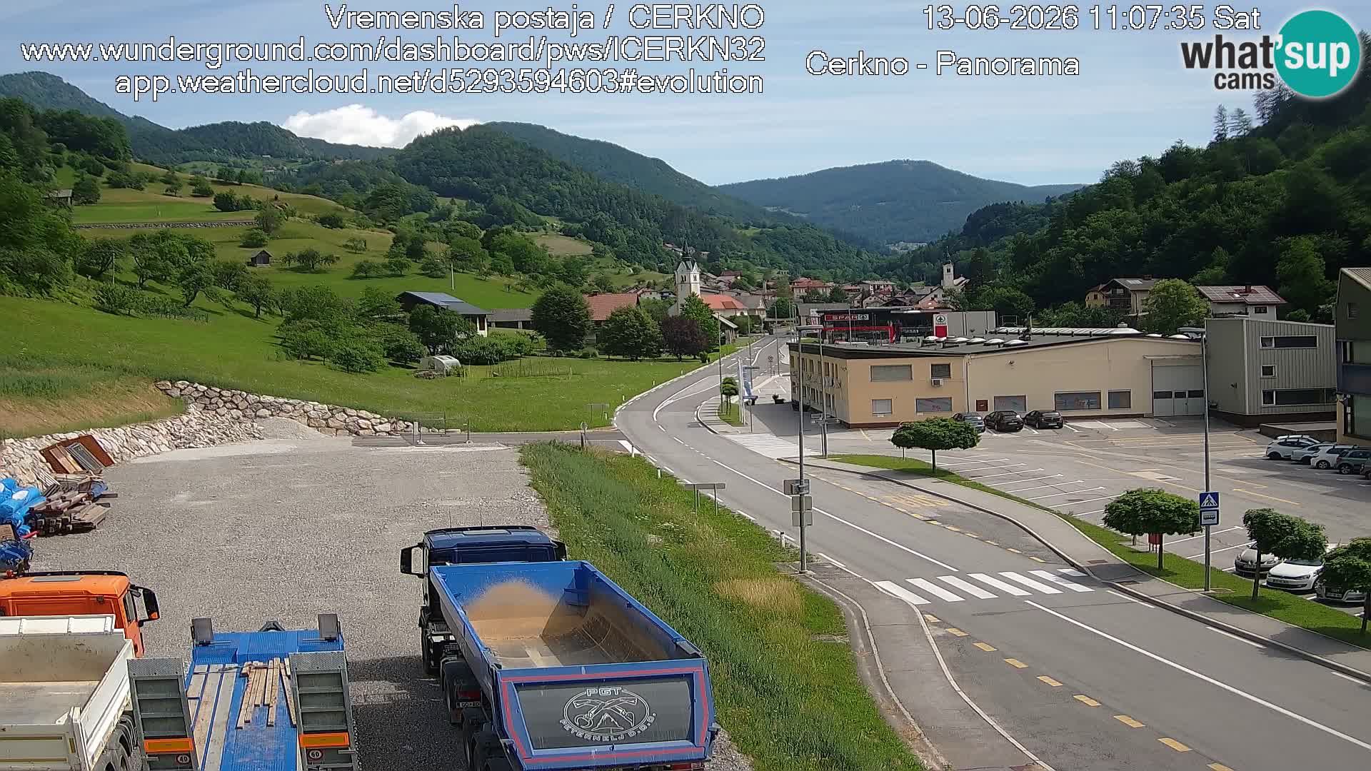 Webcam en direct – Entrée de la ville de Cerkno