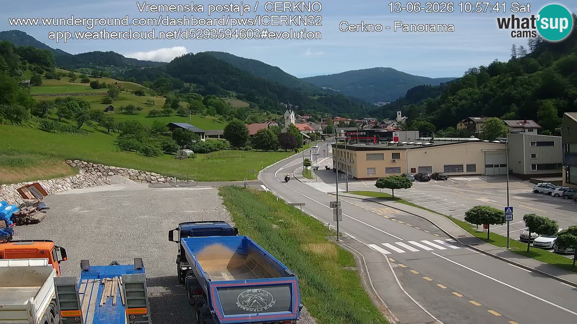 Cerkno city entrance Live Webcam