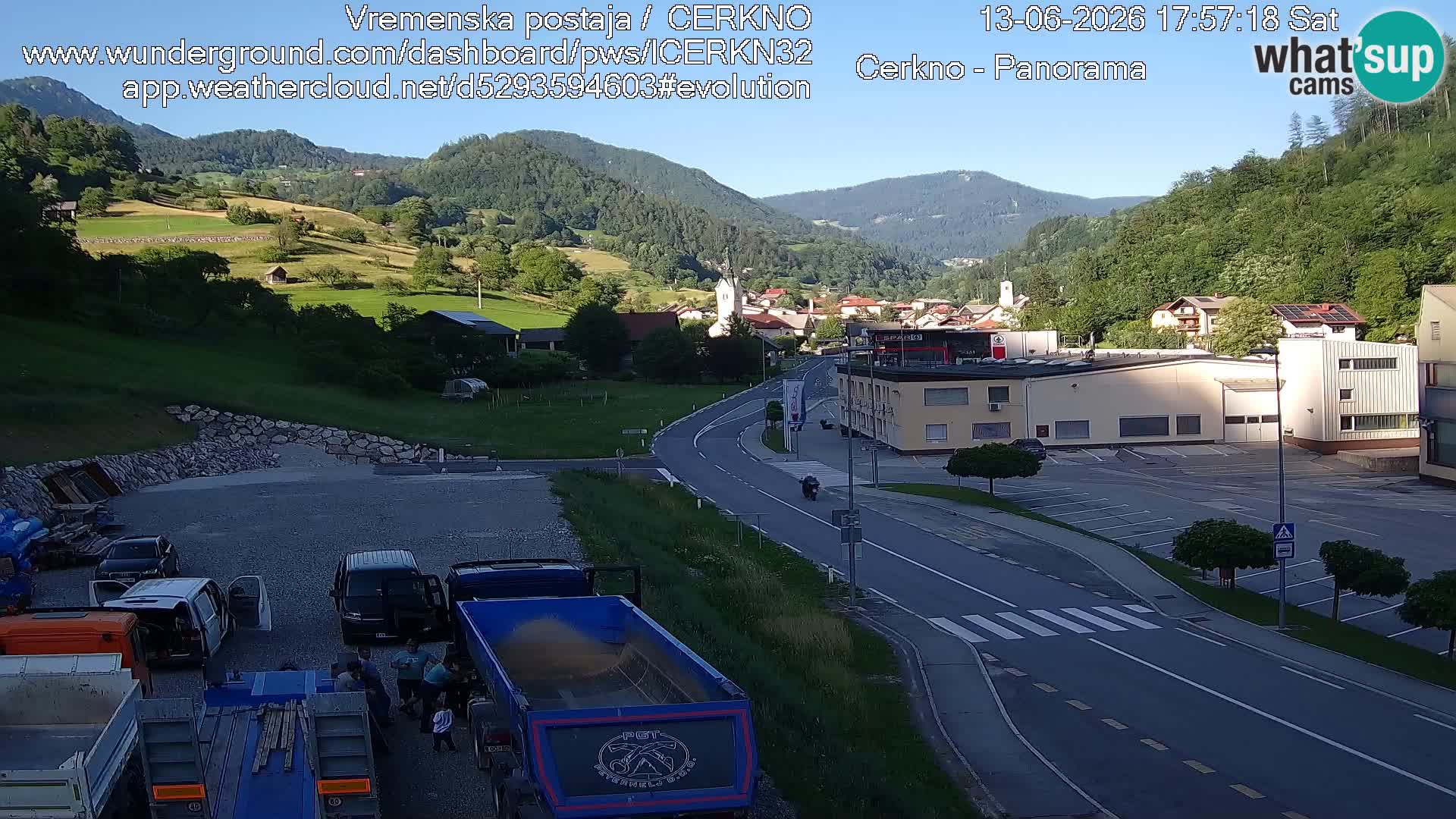 Cerkno entrada a la ciudad Webcam en vivo