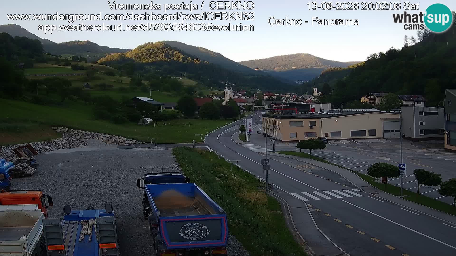 Cerkno entrada a la ciudad Webcam en vivo