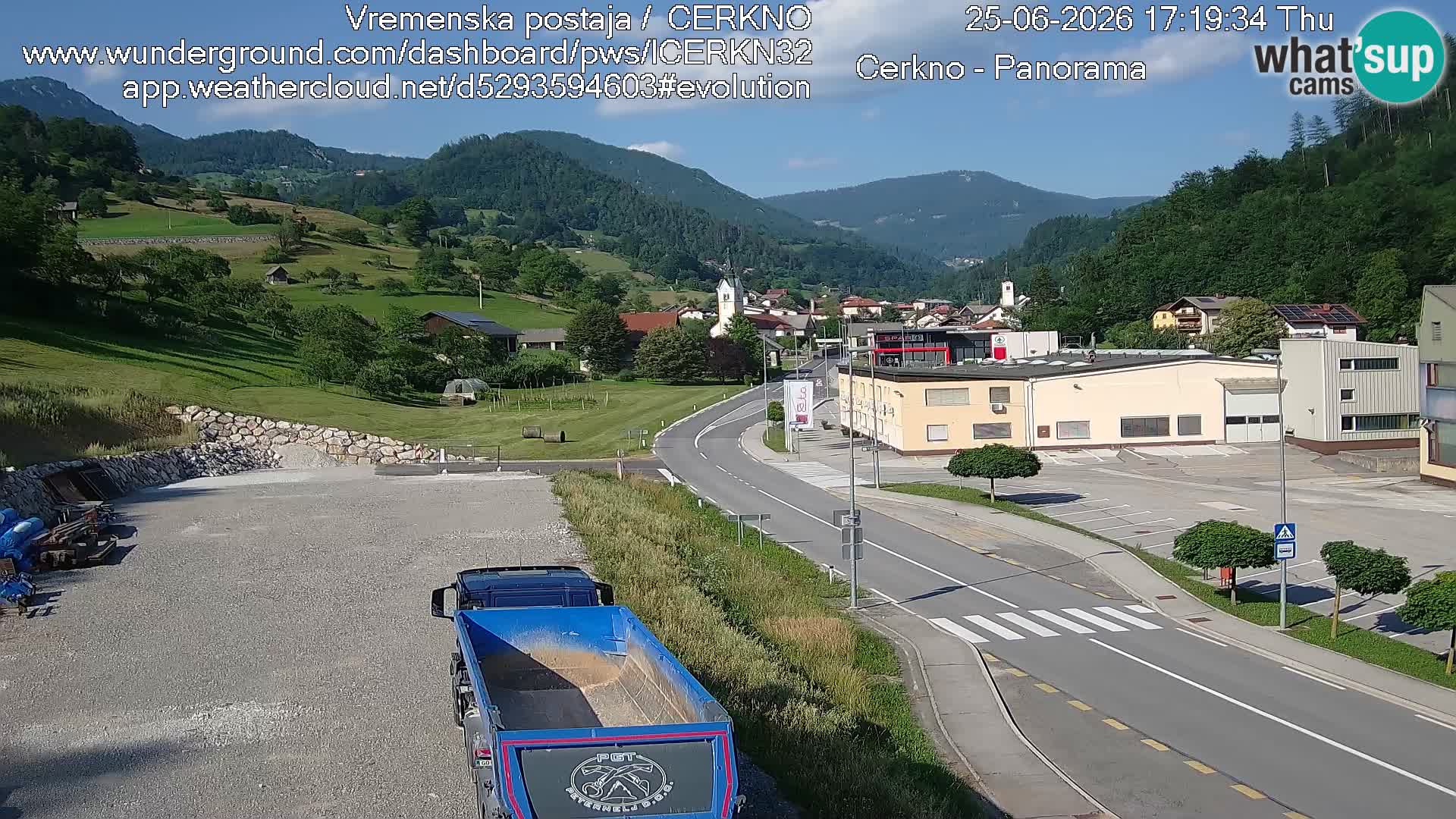 Cerkno entrada a la ciudad Webcam en vivo