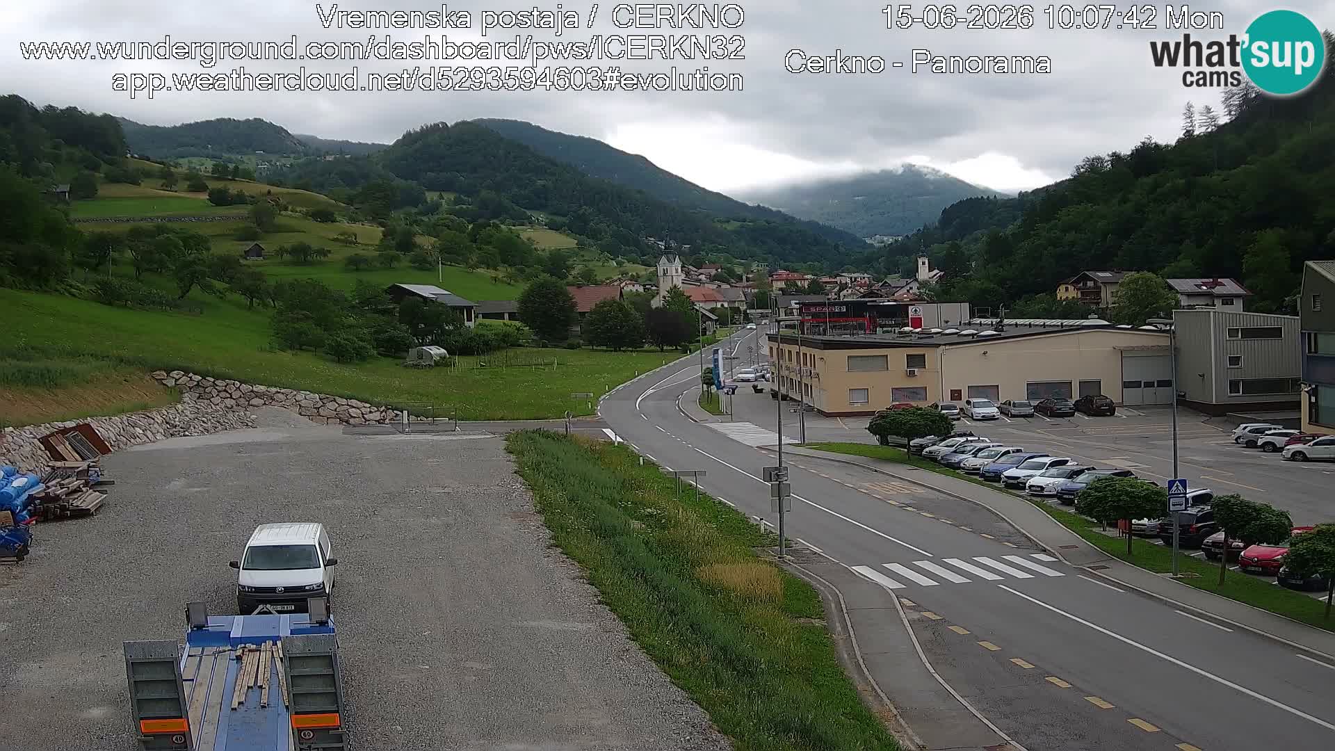 Cerkno city entrance Live Webcam