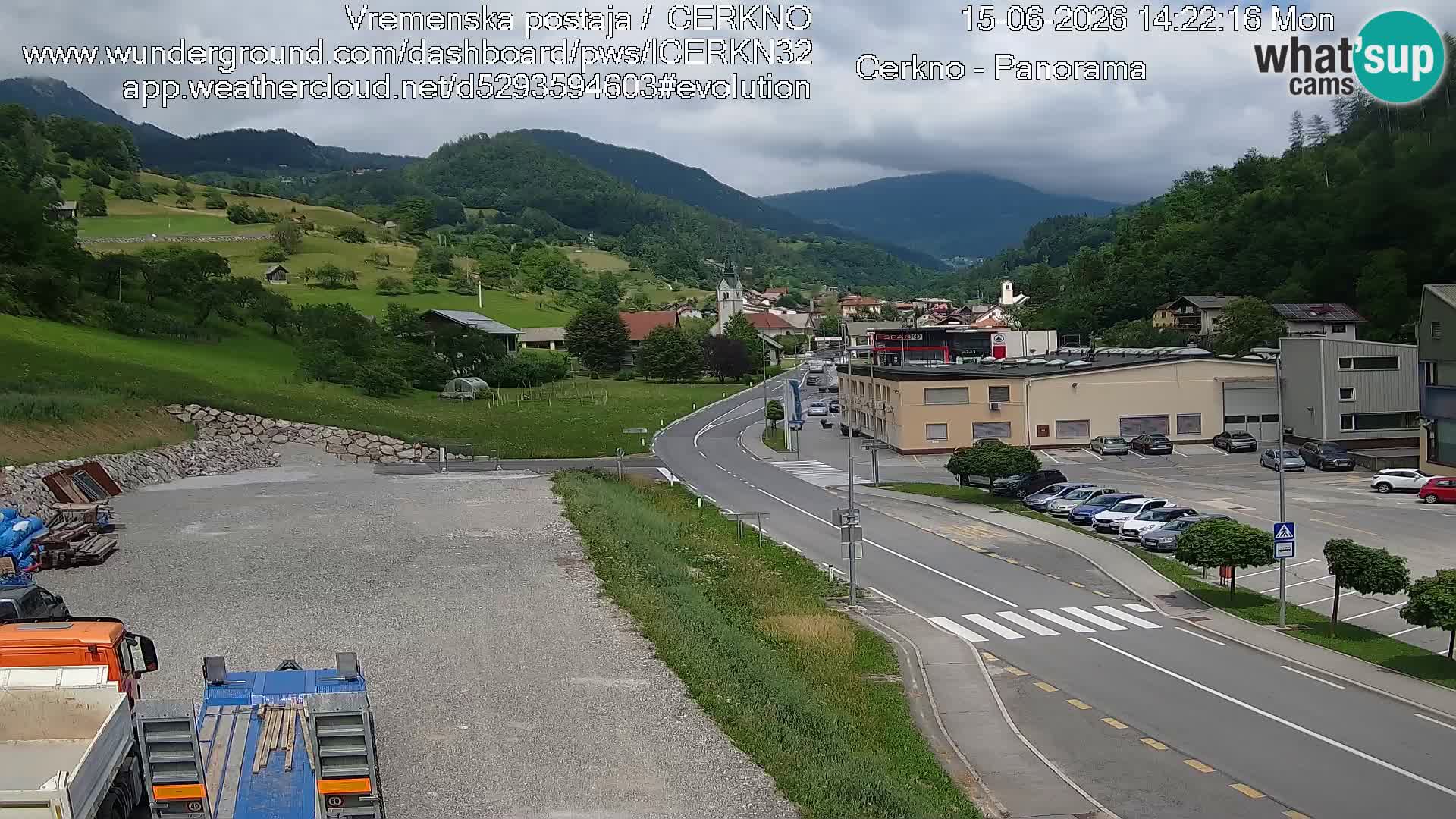 Cerkno entrada a la ciudad Webcam en vivo