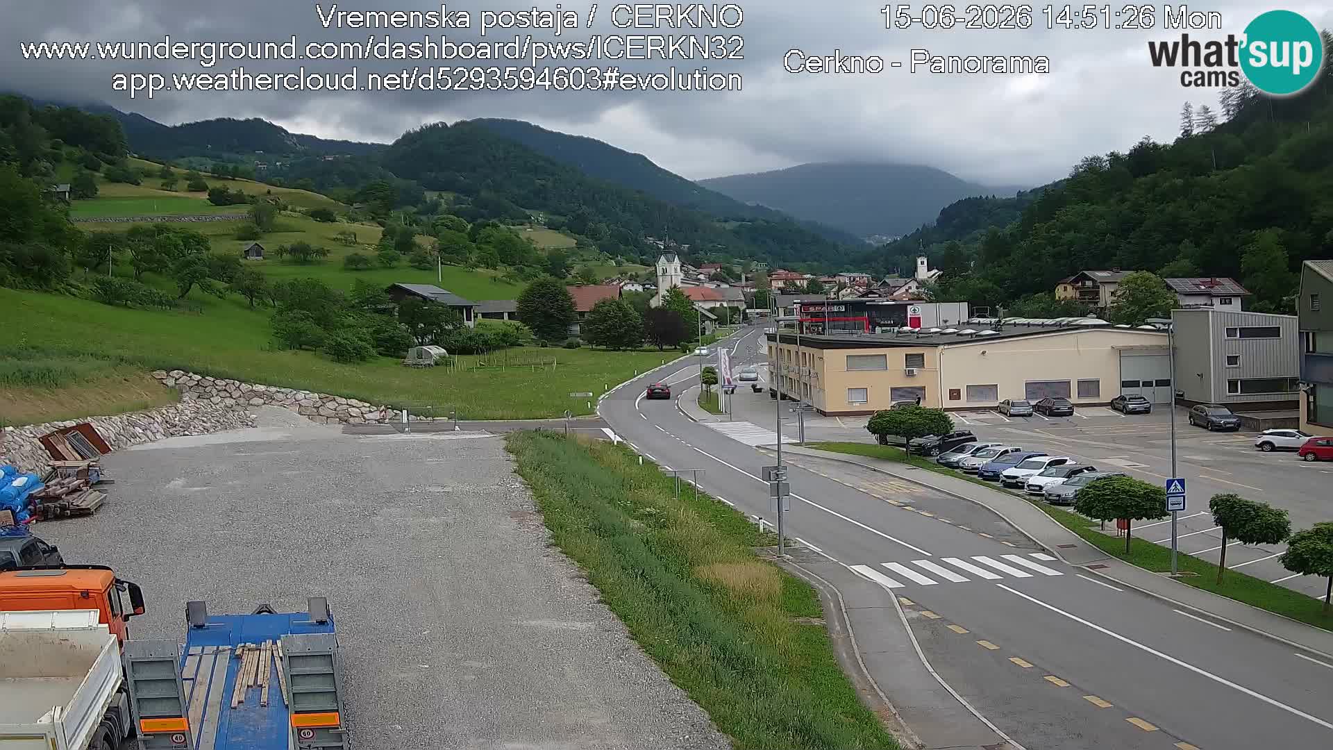 Cerkno entrada a la ciudad Webcam en vivo