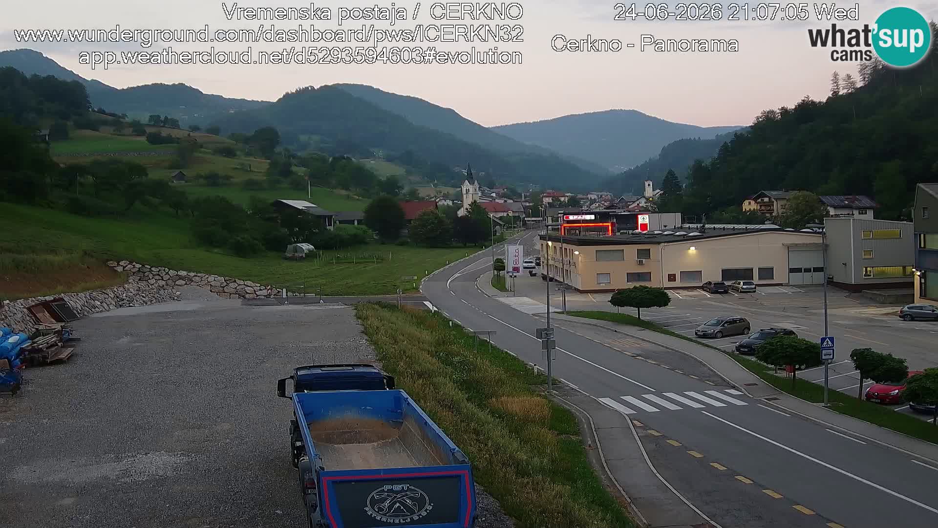 Webcam en direct – Entrée de la ville de Cerkno