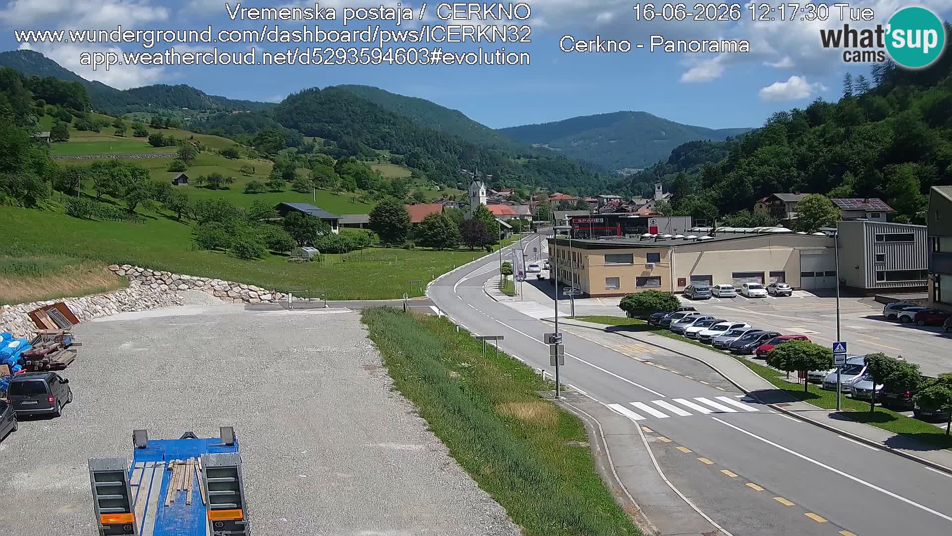 Cerkno city entrance Live Webcam