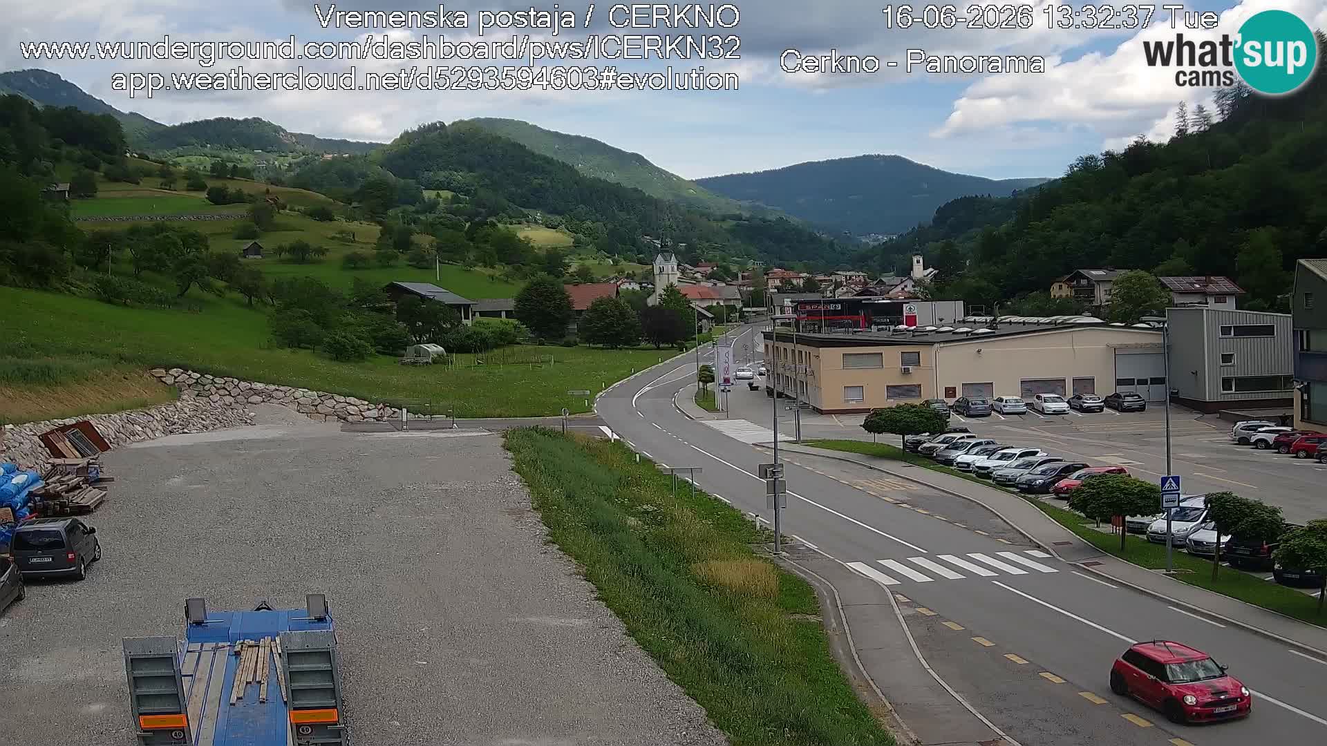 Cerkno city entrance Live Webcam