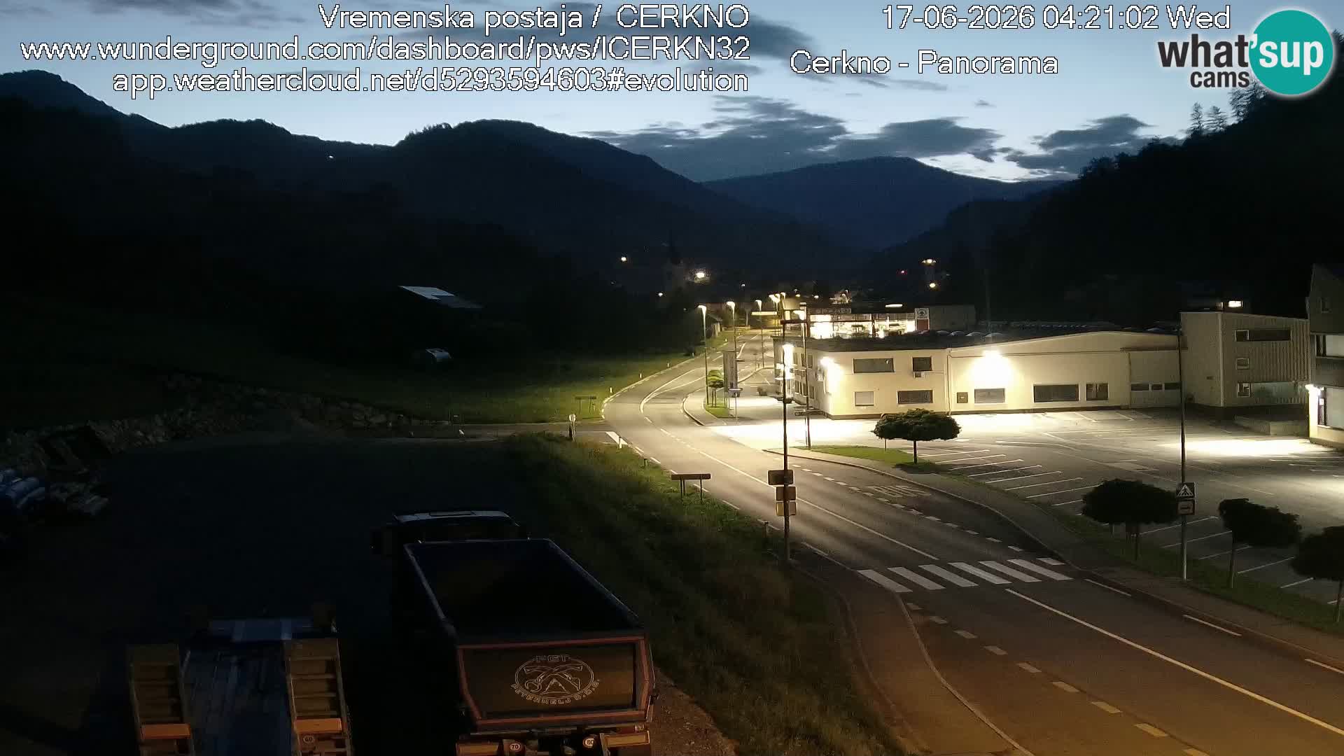 Cerkno entrada a la ciudad Webcam en vivo