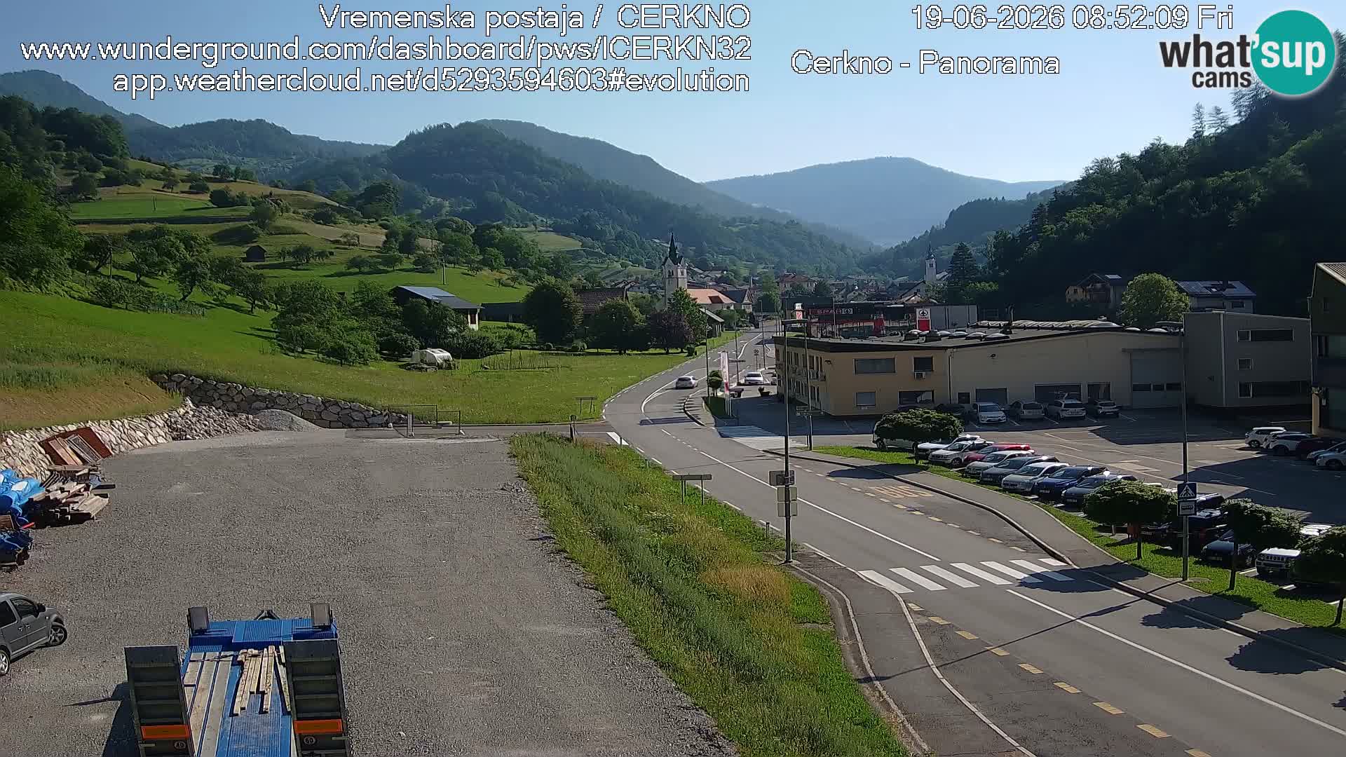 Cerkno city entrance Live Webcam