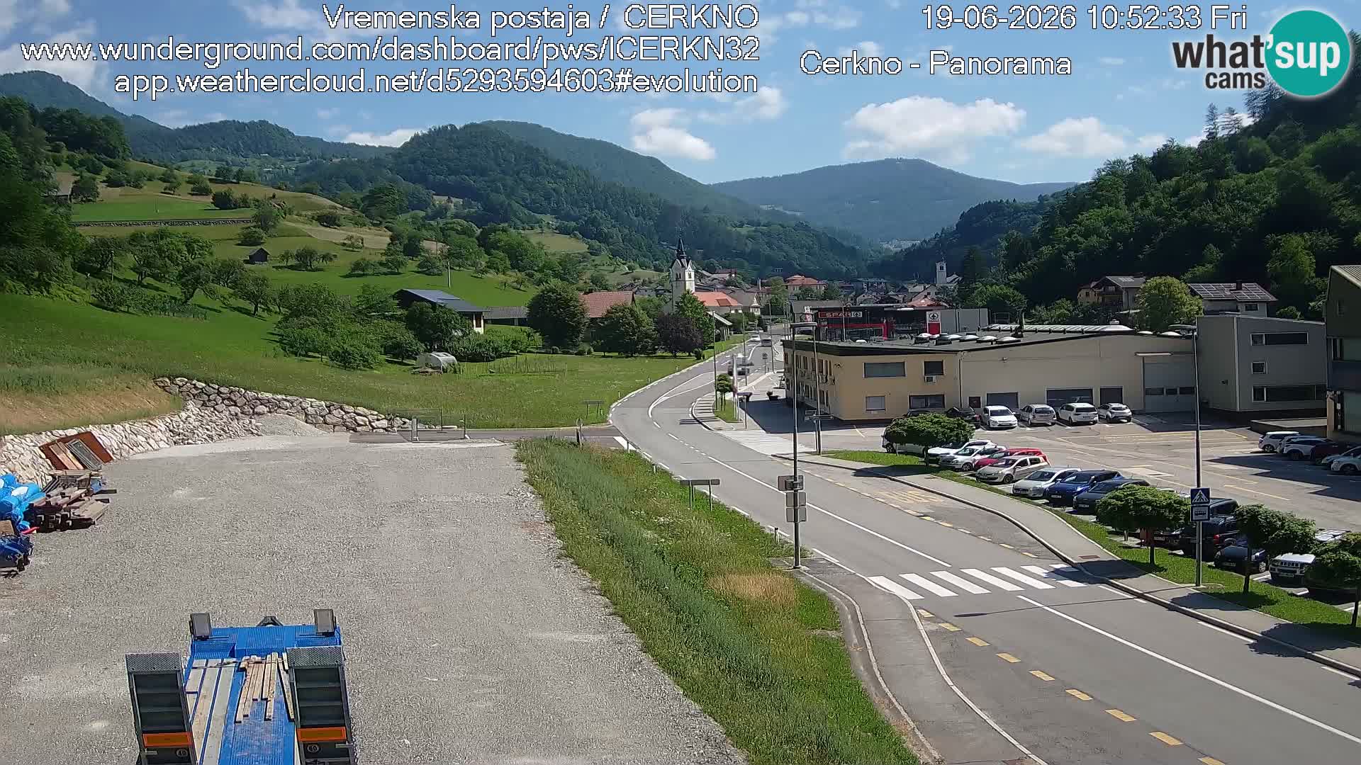 Cerkno entrada a la ciudad Webcam en vivo
