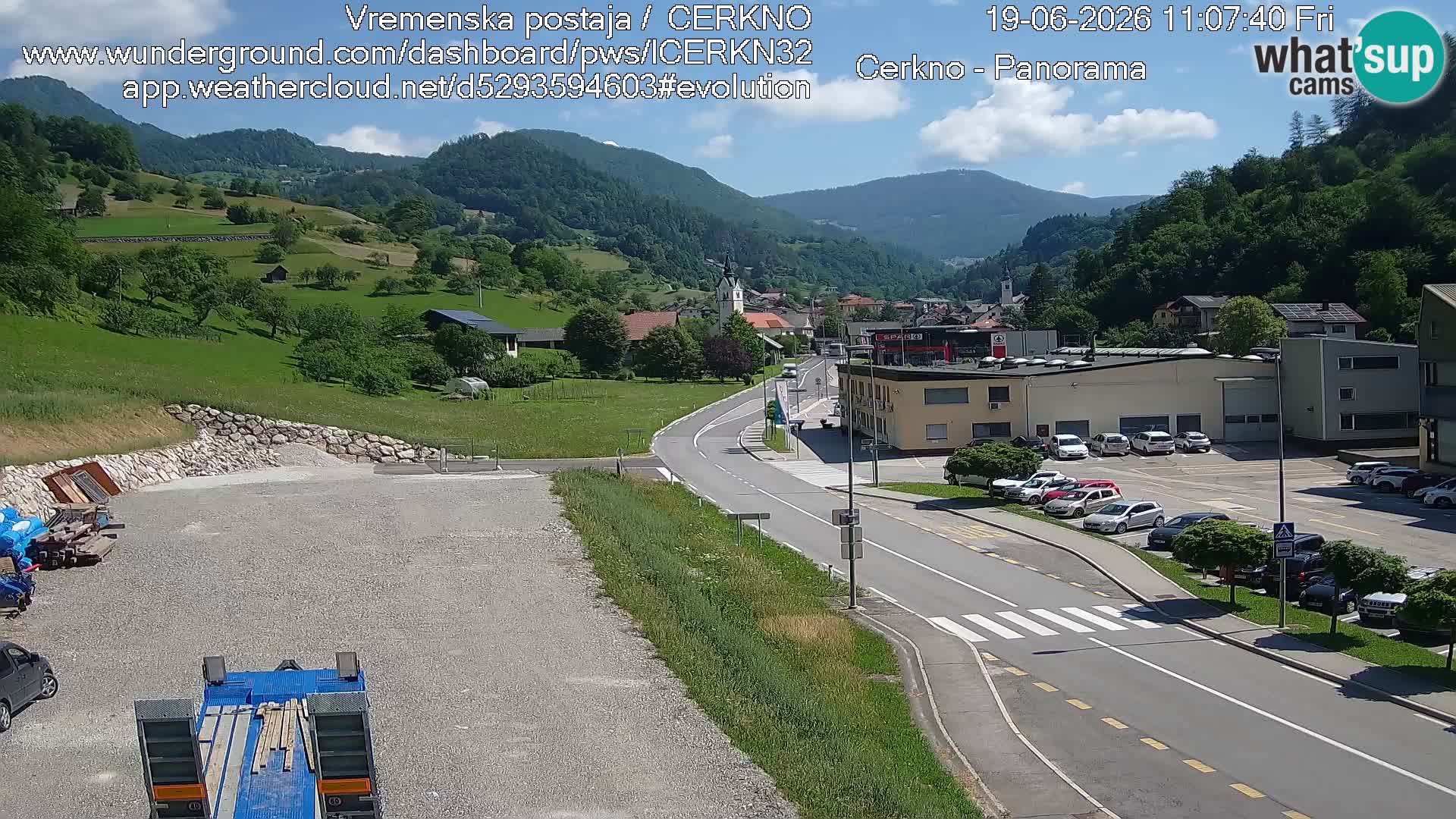 Cerkno city entrance Live Webcam