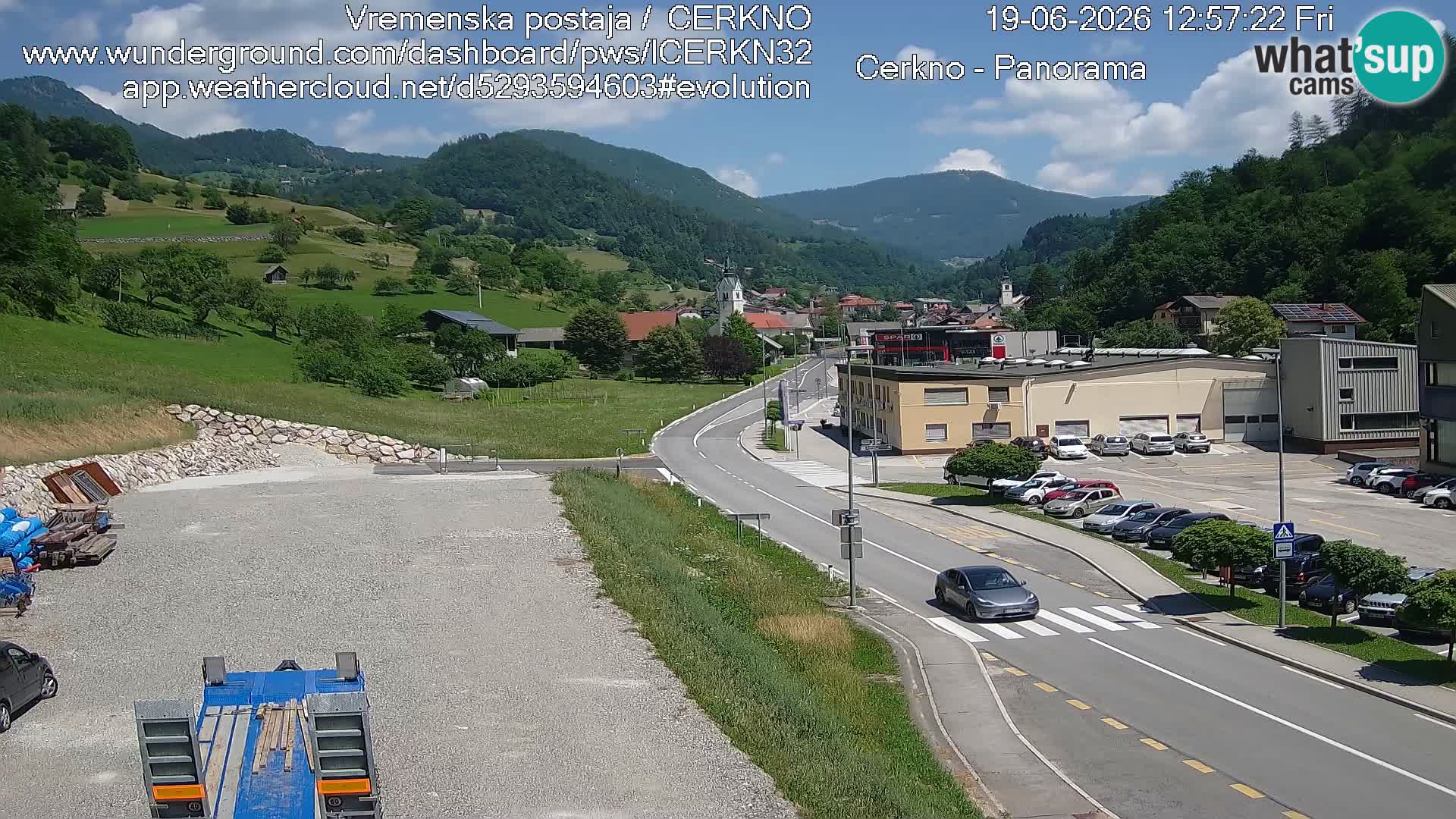 Cerkno city entrance Live Webcam