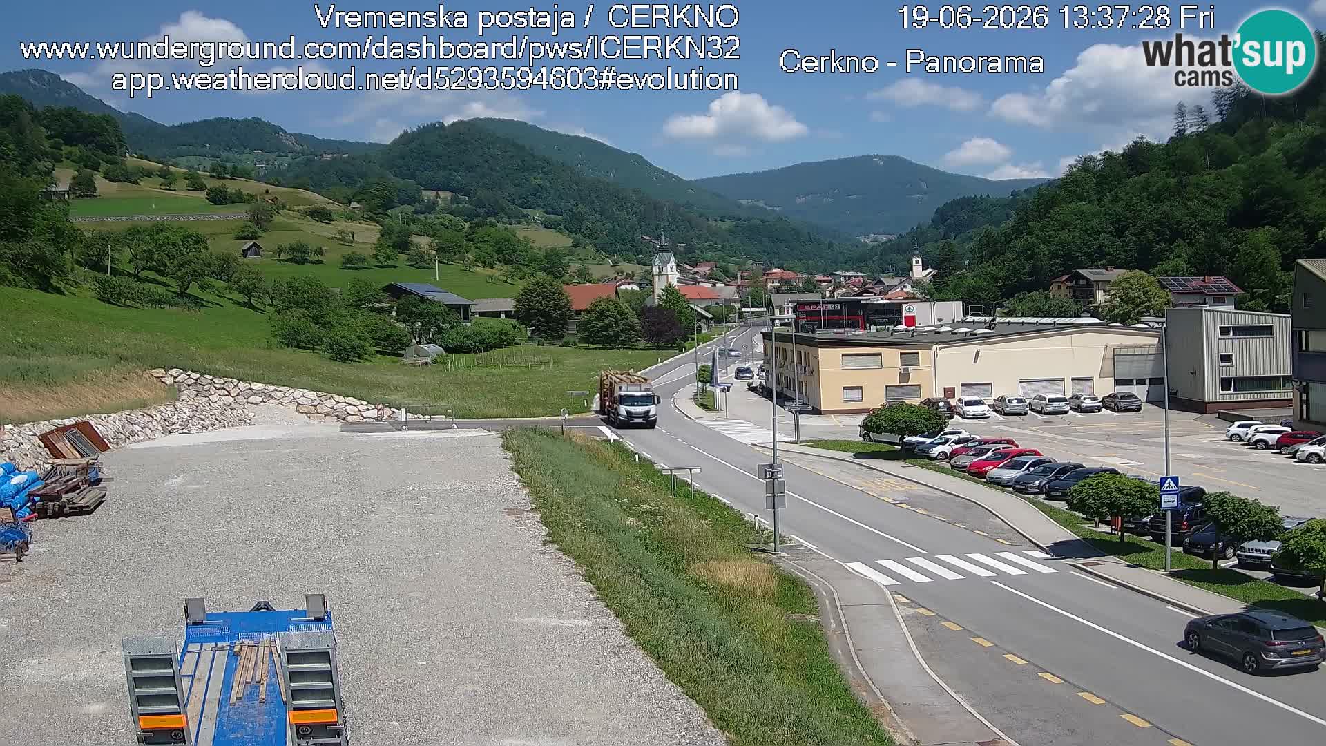 Cerkno city entrance Live Webcam