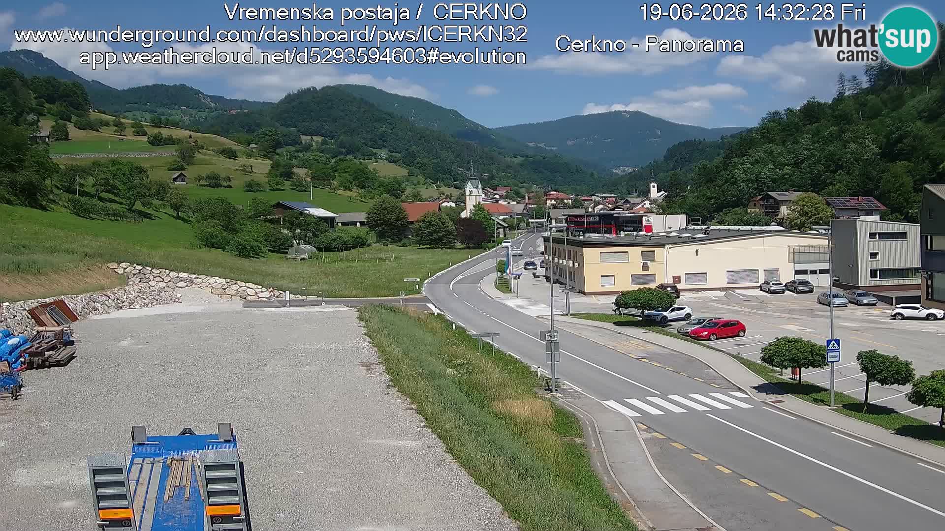 Cerkno city entrance Live Webcam