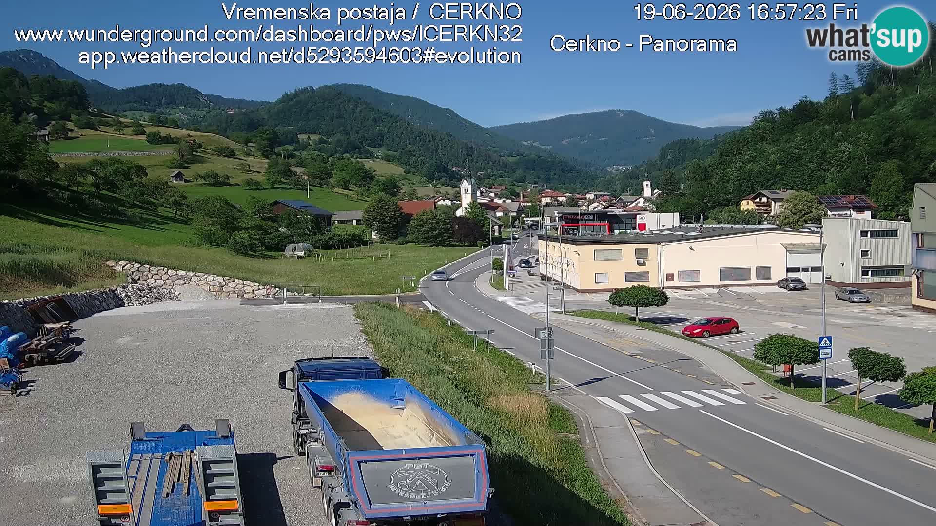 Cerkno entrada a la ciudad Webcam en vivo