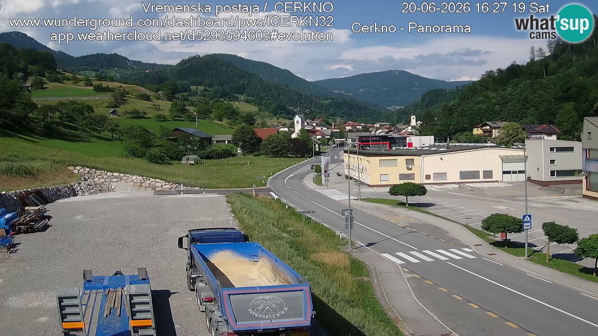Cerkno entrada a la ciudad Webcam en vivo