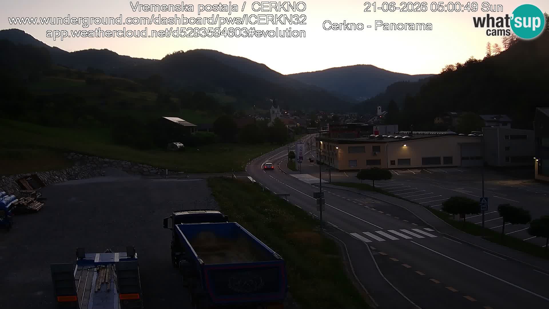 Webcam en direct – Entrée de la ville de Cerkno