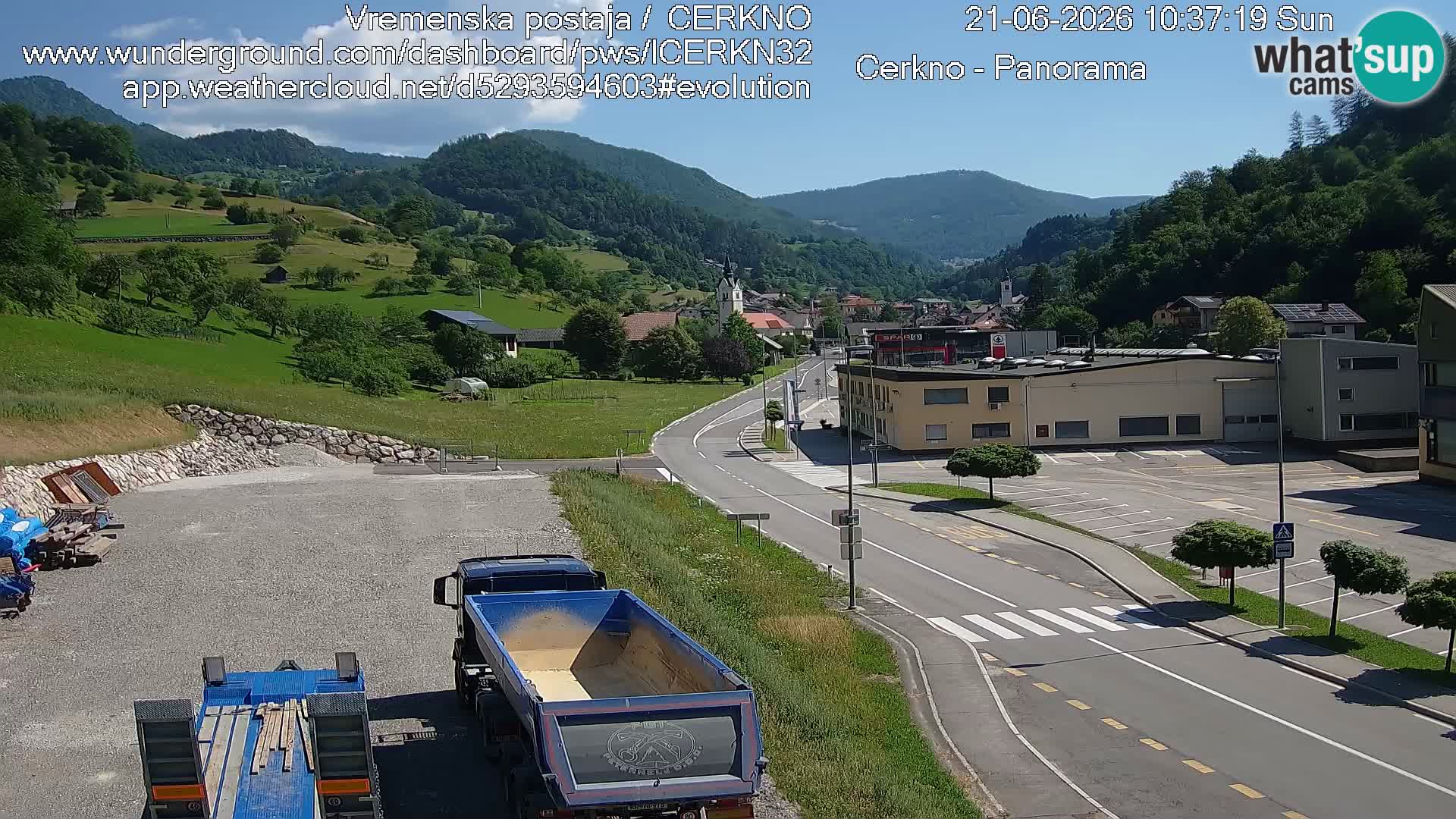 Cerkno city entrance Live Webcam