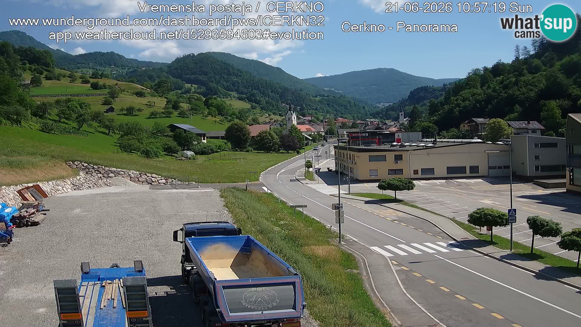 Cerkno city entrance Live Webcam
