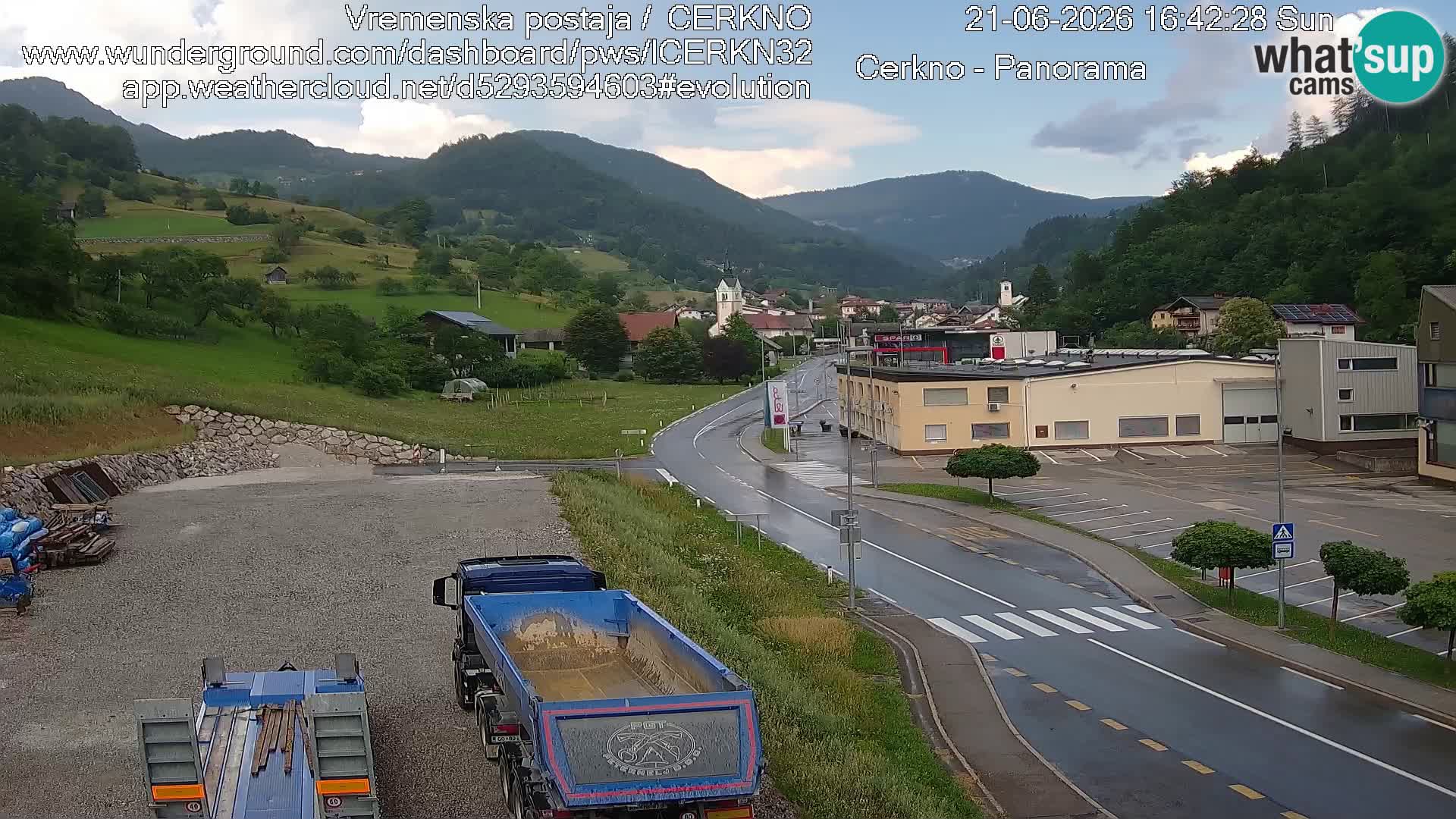 Cerkno city entrance Live Webcam