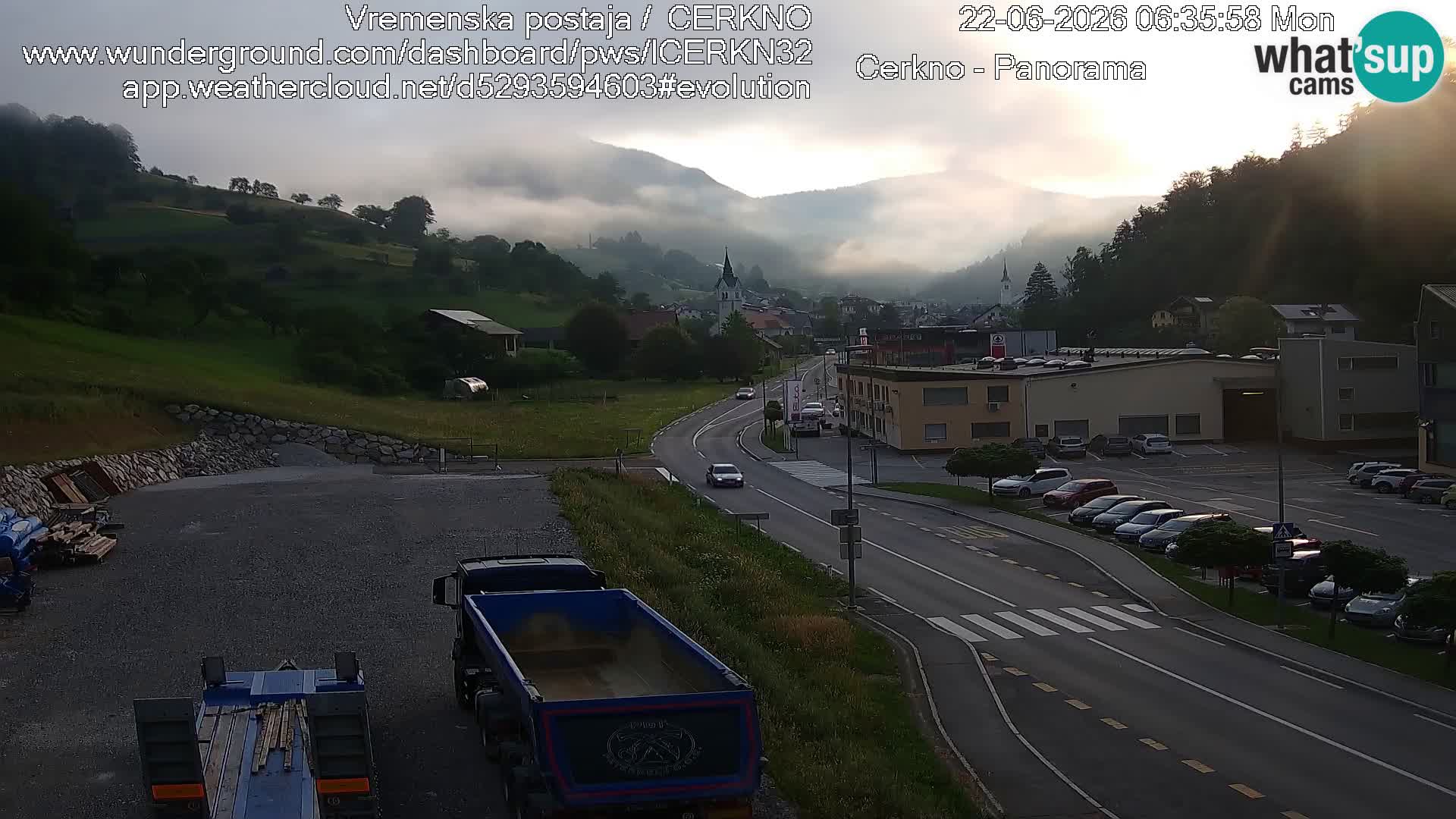 Cerkno entrada a la ciudad Webcam en vivo
