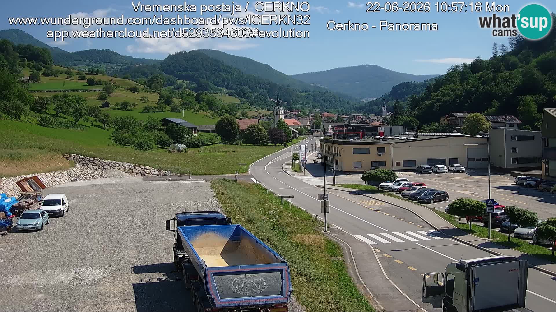 Cerkno entrada a la ciudad Webcam en vivo