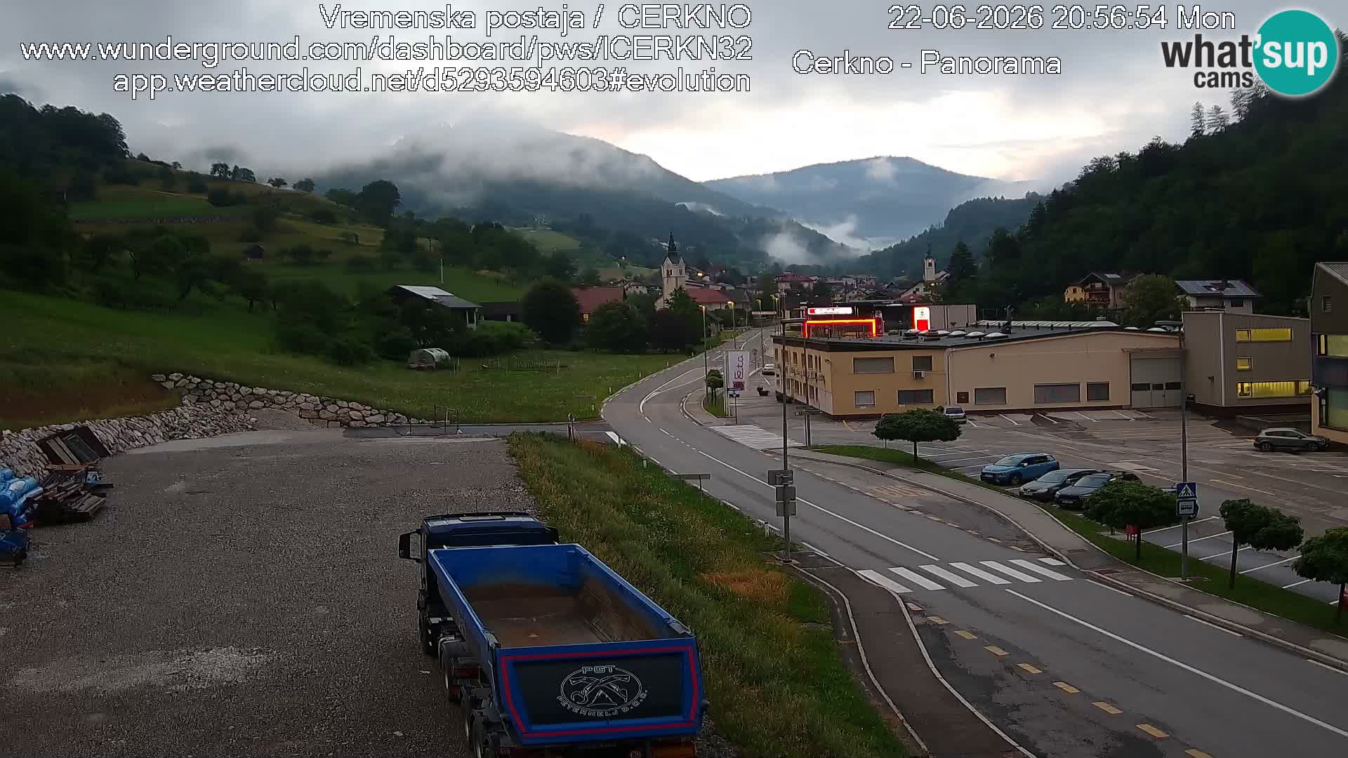 Cerkno entrada a la ciudad Webcam en vivo