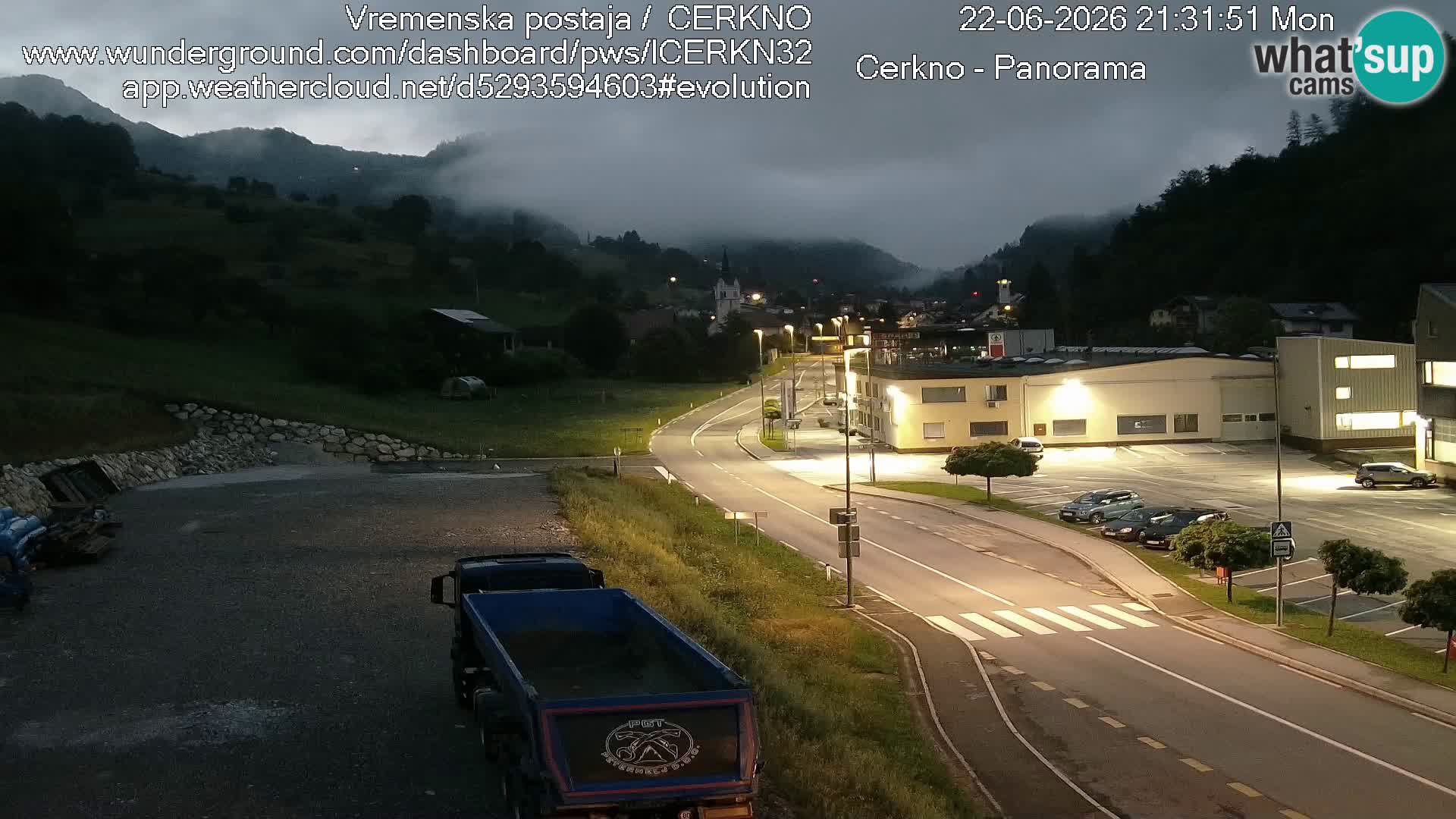 Webcam en direct – Entrée de la ville de Cerkno