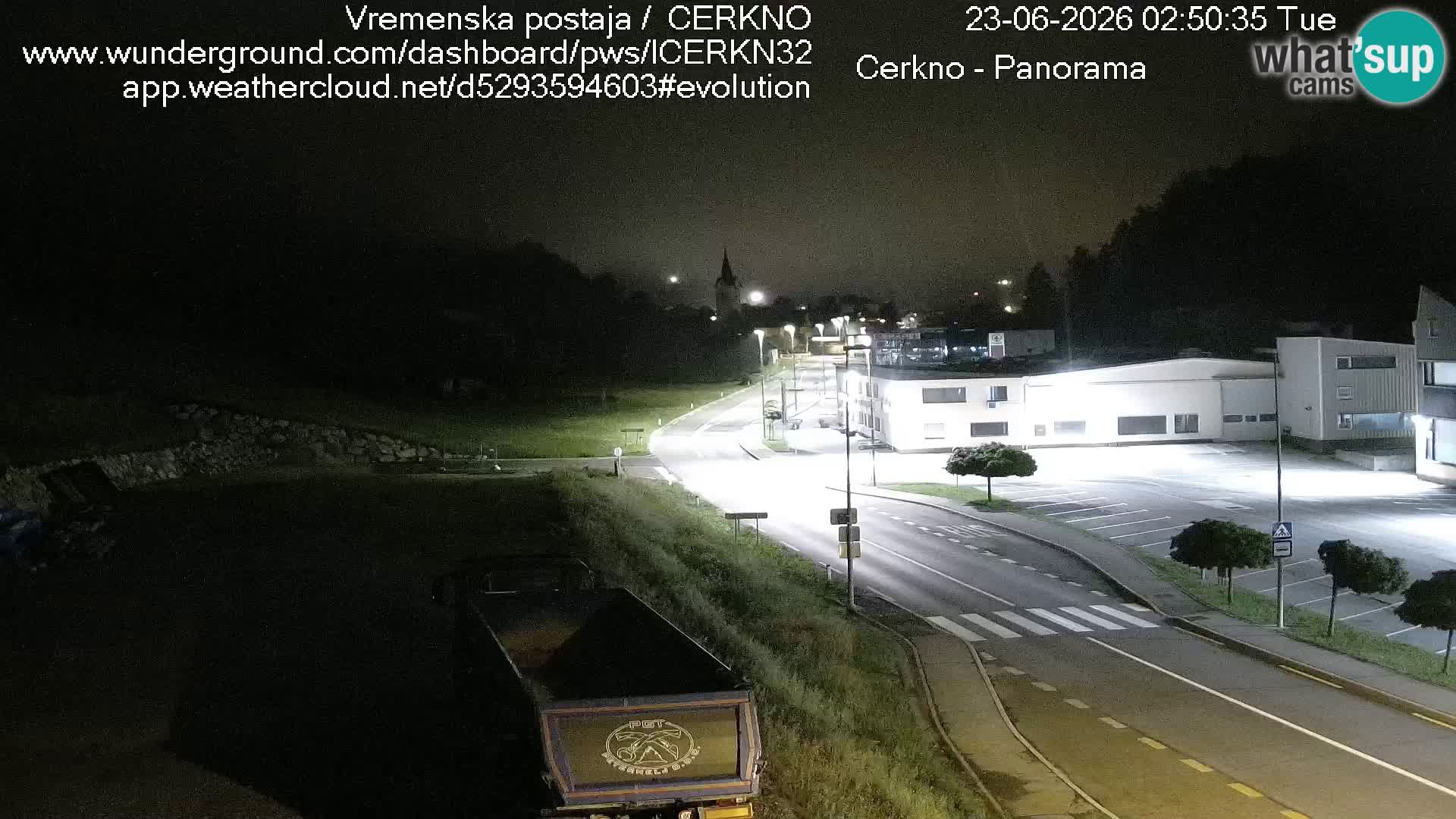 Webcam en direct – Entrée de la ville de Cerkno
