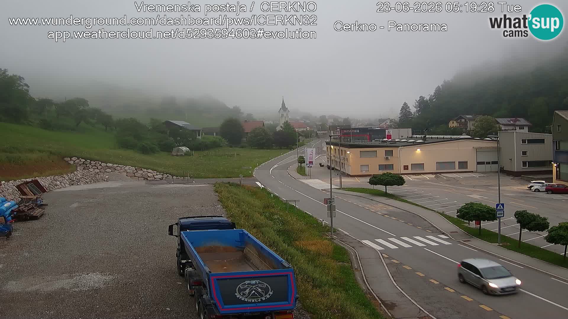 Webcam en direct – Entrée de la ville de Cerkno