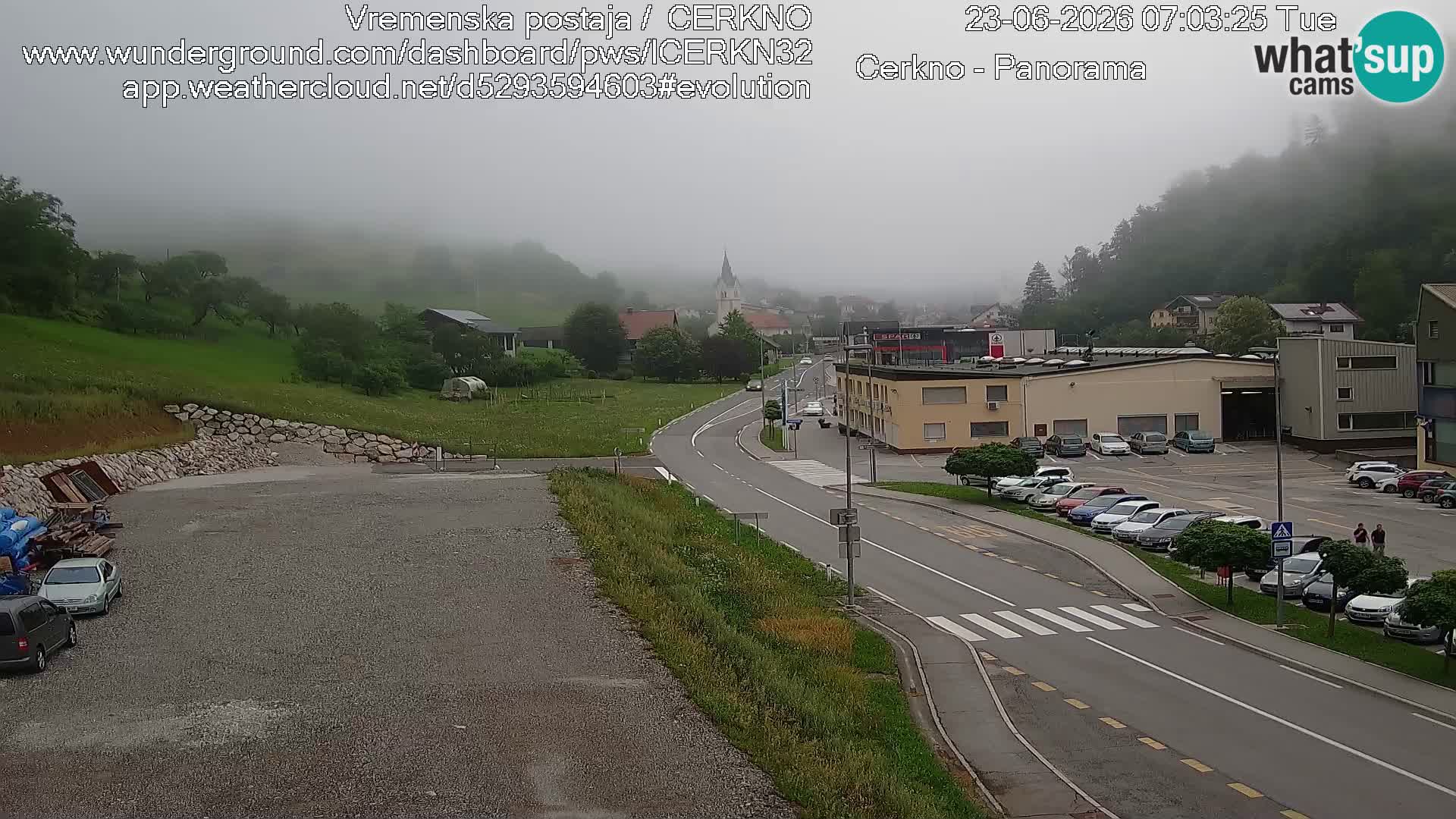 Cerkno entrada a la ciudad Webcam en vivo