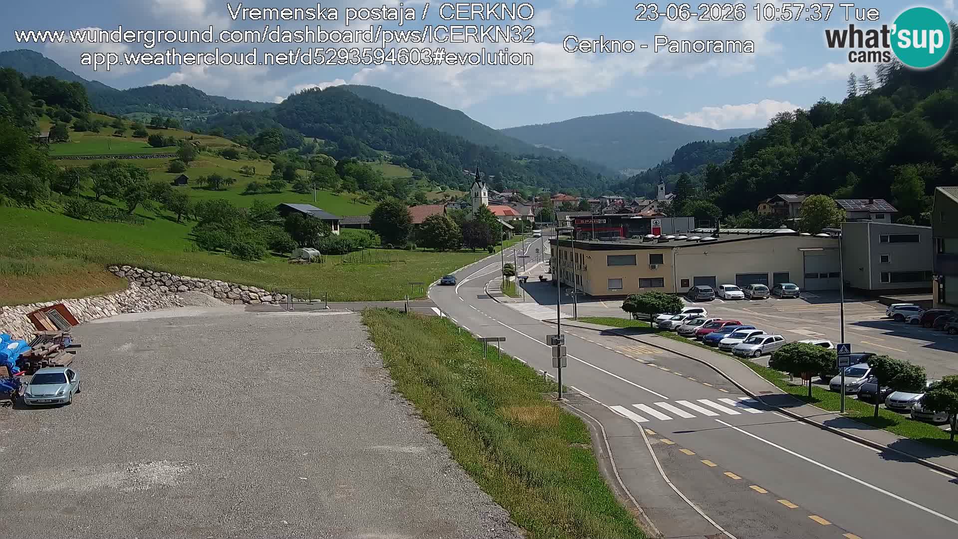 Cerkno entrada a la ciudad Webcam en vivo