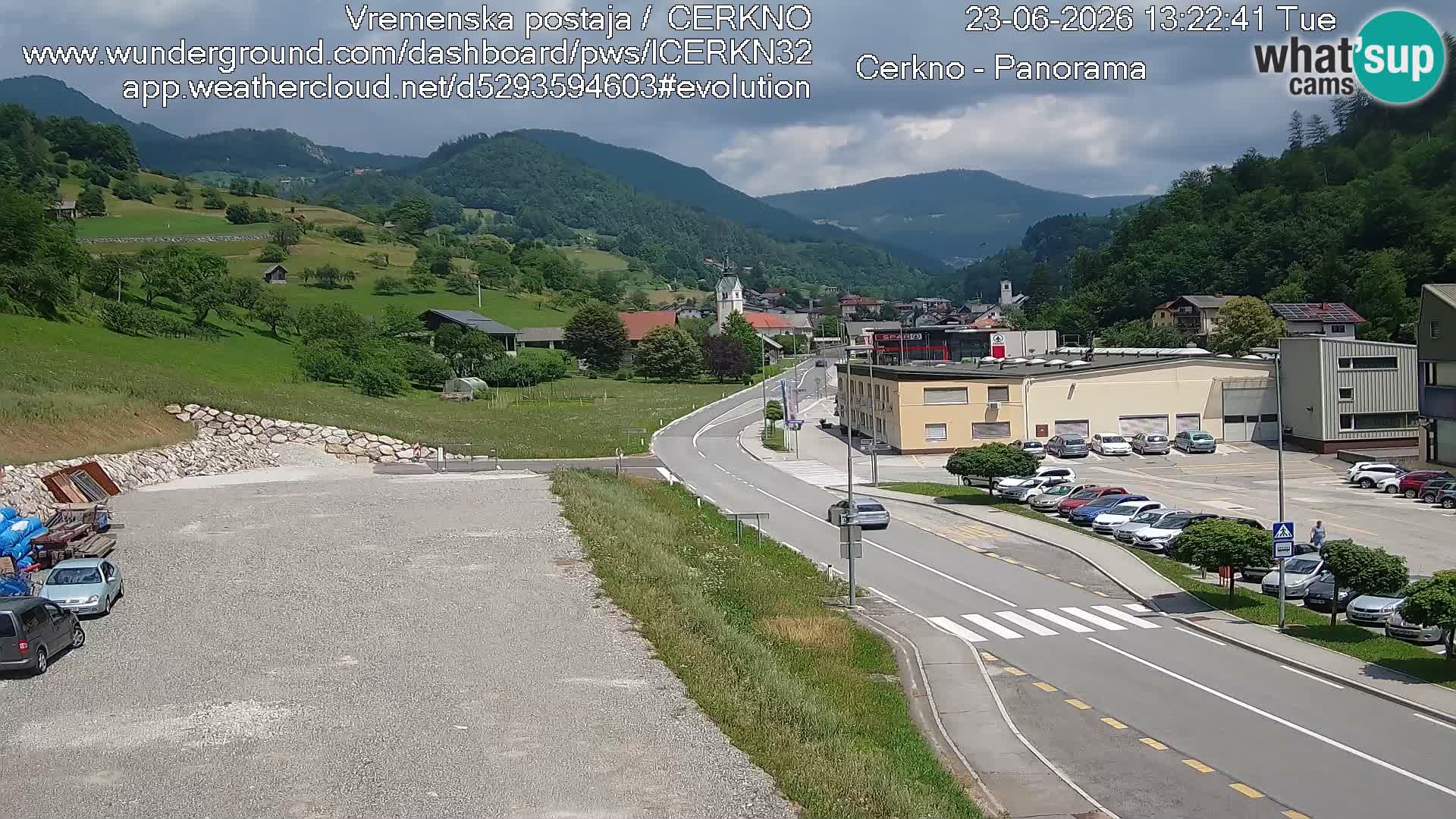 Cerkno entrada a la ciudad Webcam en vivo